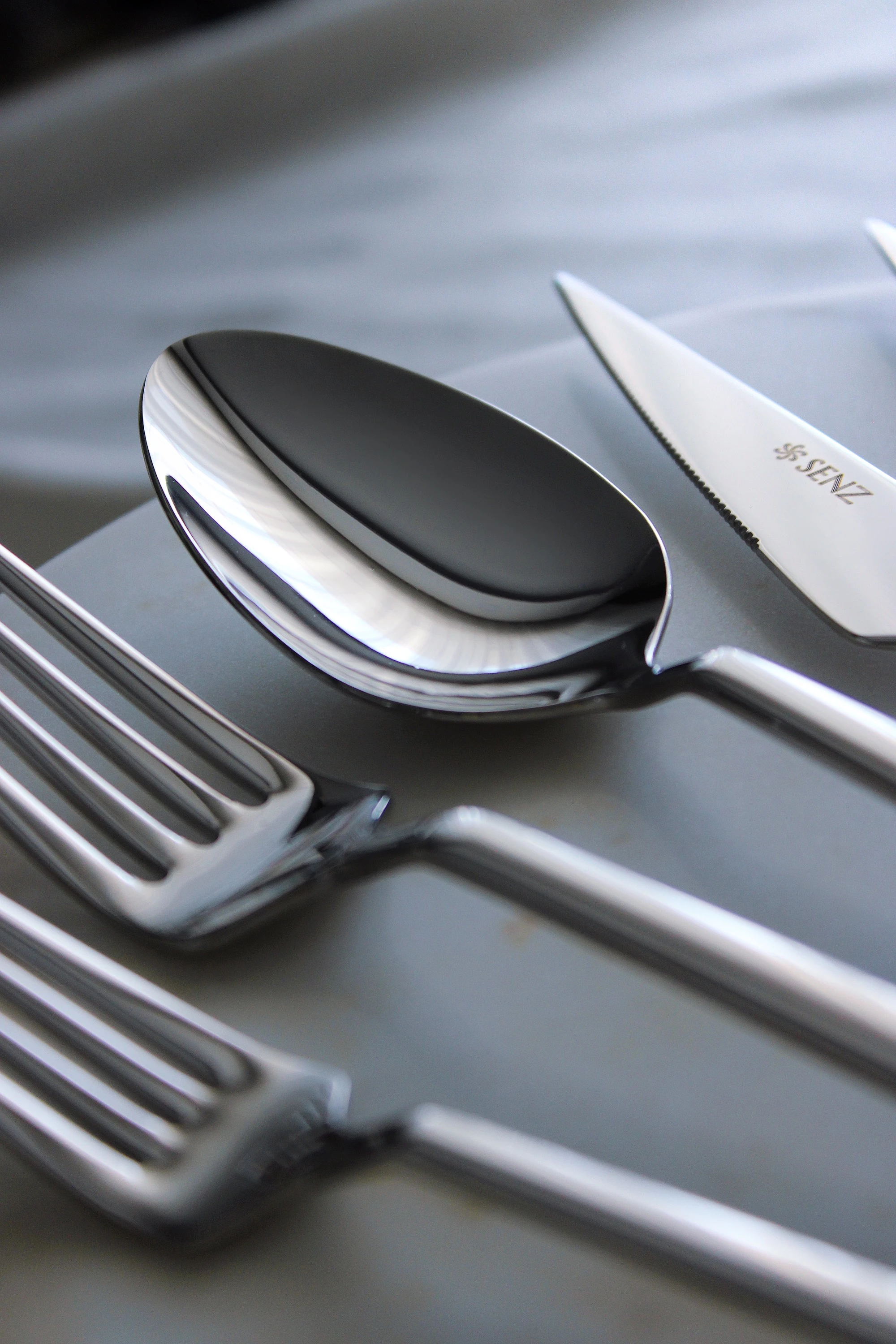 Senz Vega Çatal Kaşık Bıçak Takımı 12 Kişilik 84 Parça