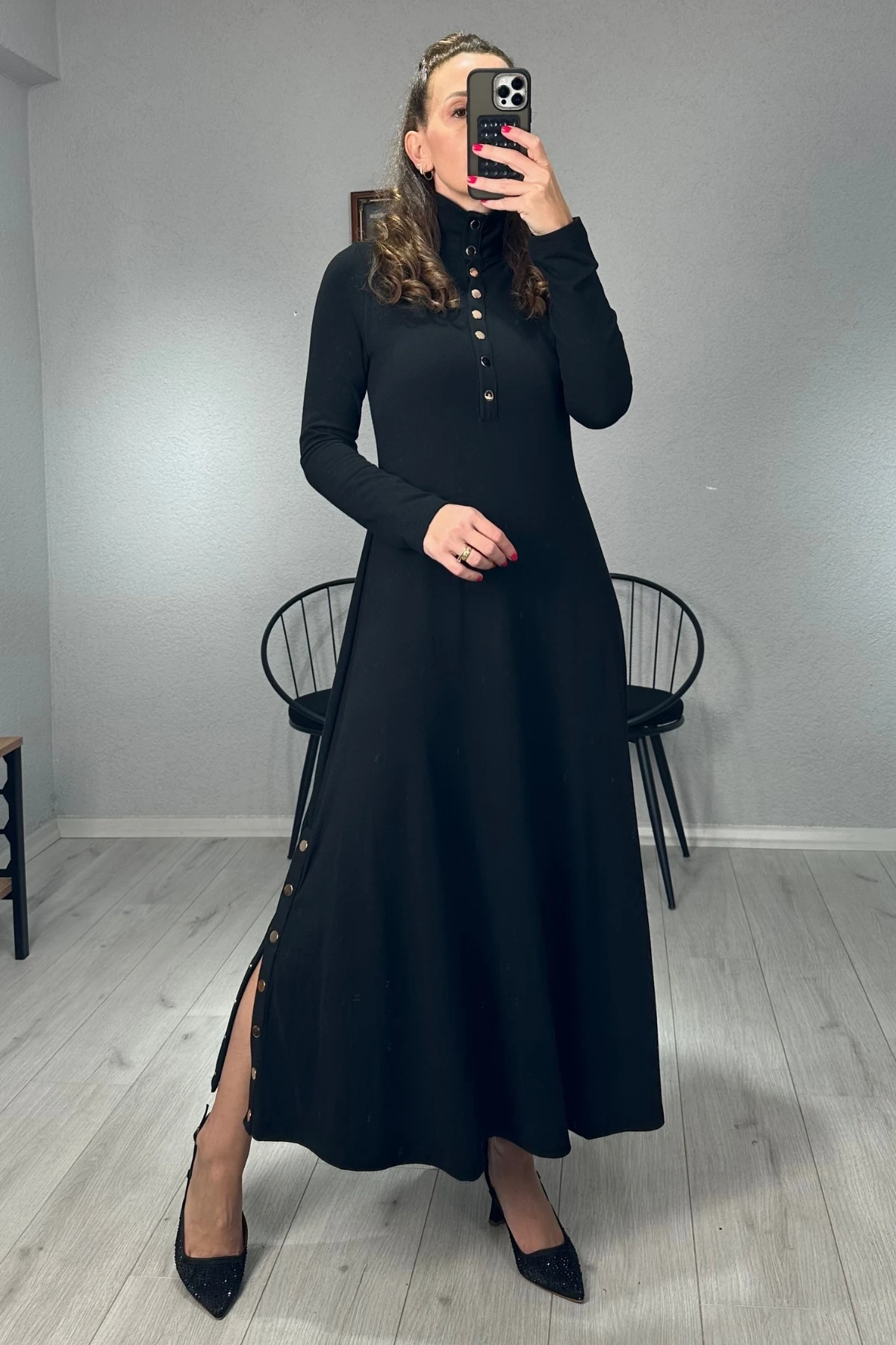 Çıtçıt Detaylı Triko Elbise