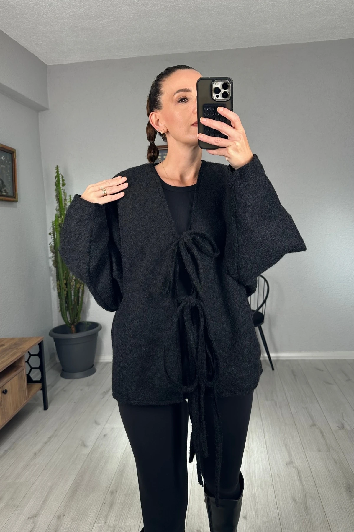 Önü Bağlama Detaylı Kaşe Ceket  - Siyah