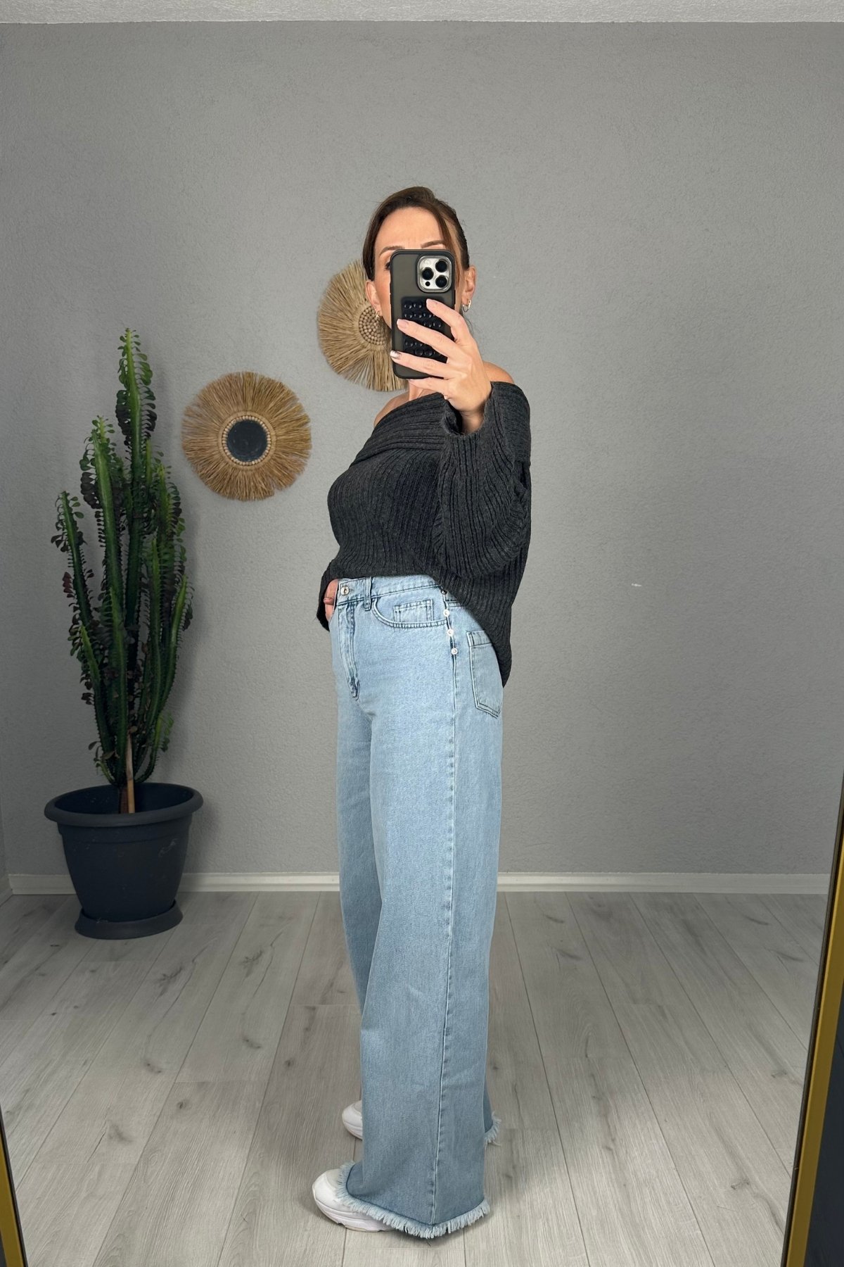 Baggy Bol Kesim Paçası Püsküllü Denim Jeans 