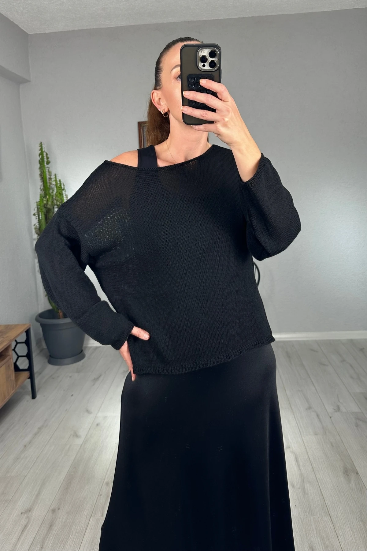 Kayık Yaka Triko Kazak 