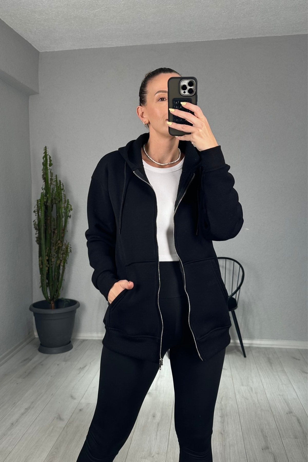 Oversize Şardonlu Kapşonlu ve Önden Fermuarlı Sweatshirt