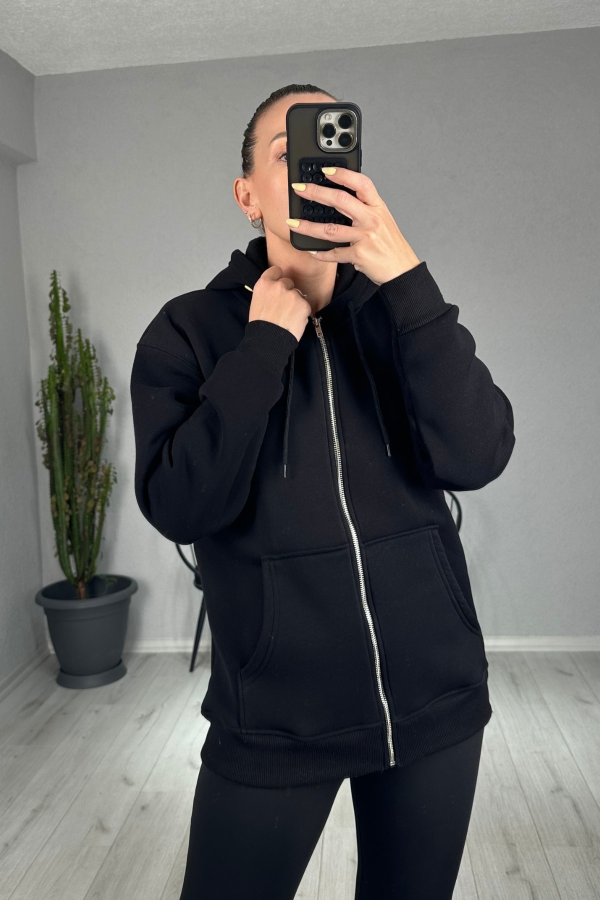 Oversize Şardonlu Kapşonlu ve Önden Fermuarlı Sweatshirt