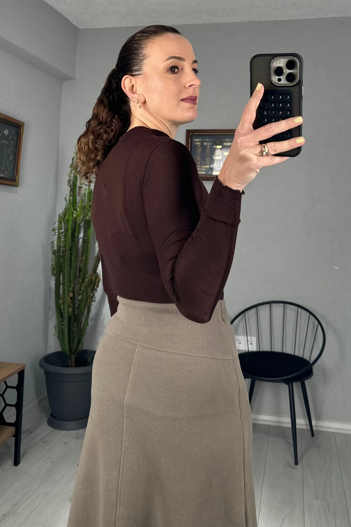 Yaka Kıvırmalı Transparan Bluz