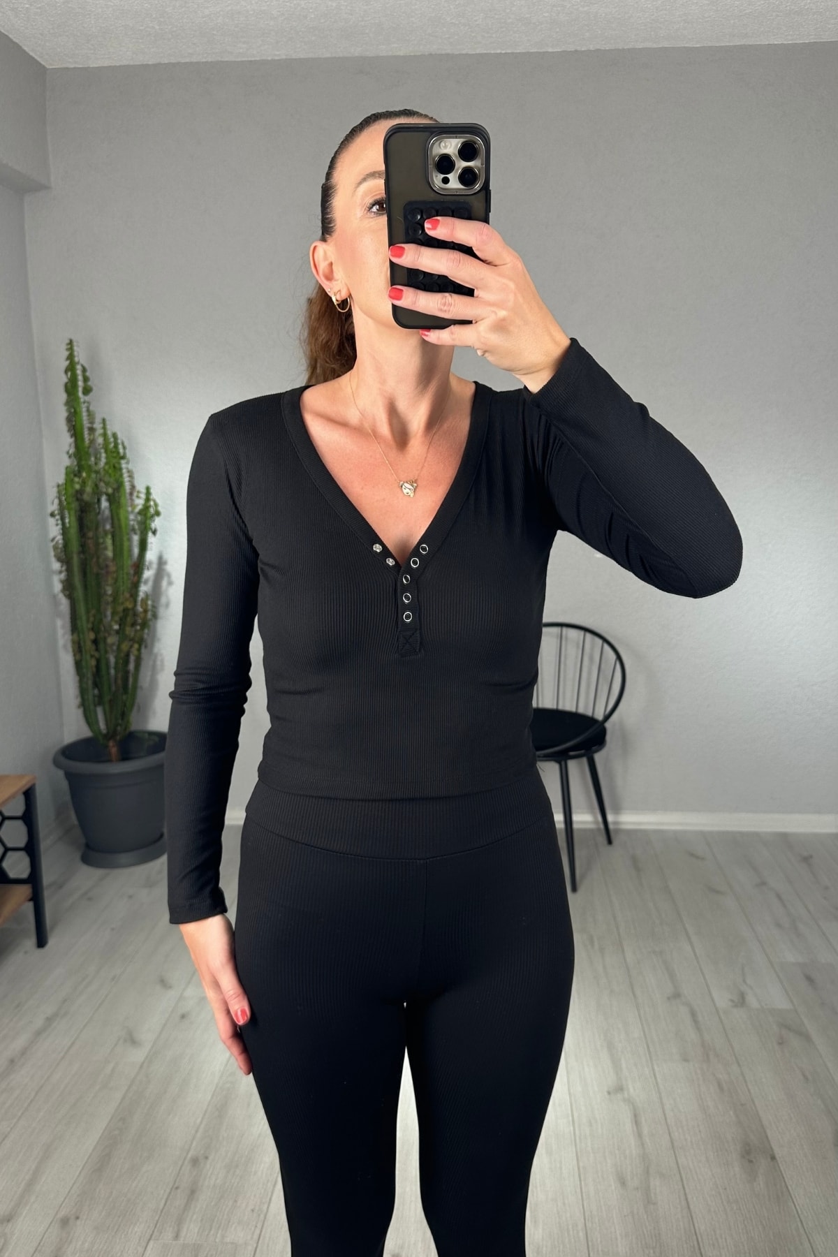 Önü Çıtçıtlı Uzun Kollu Kaşkorse Body 