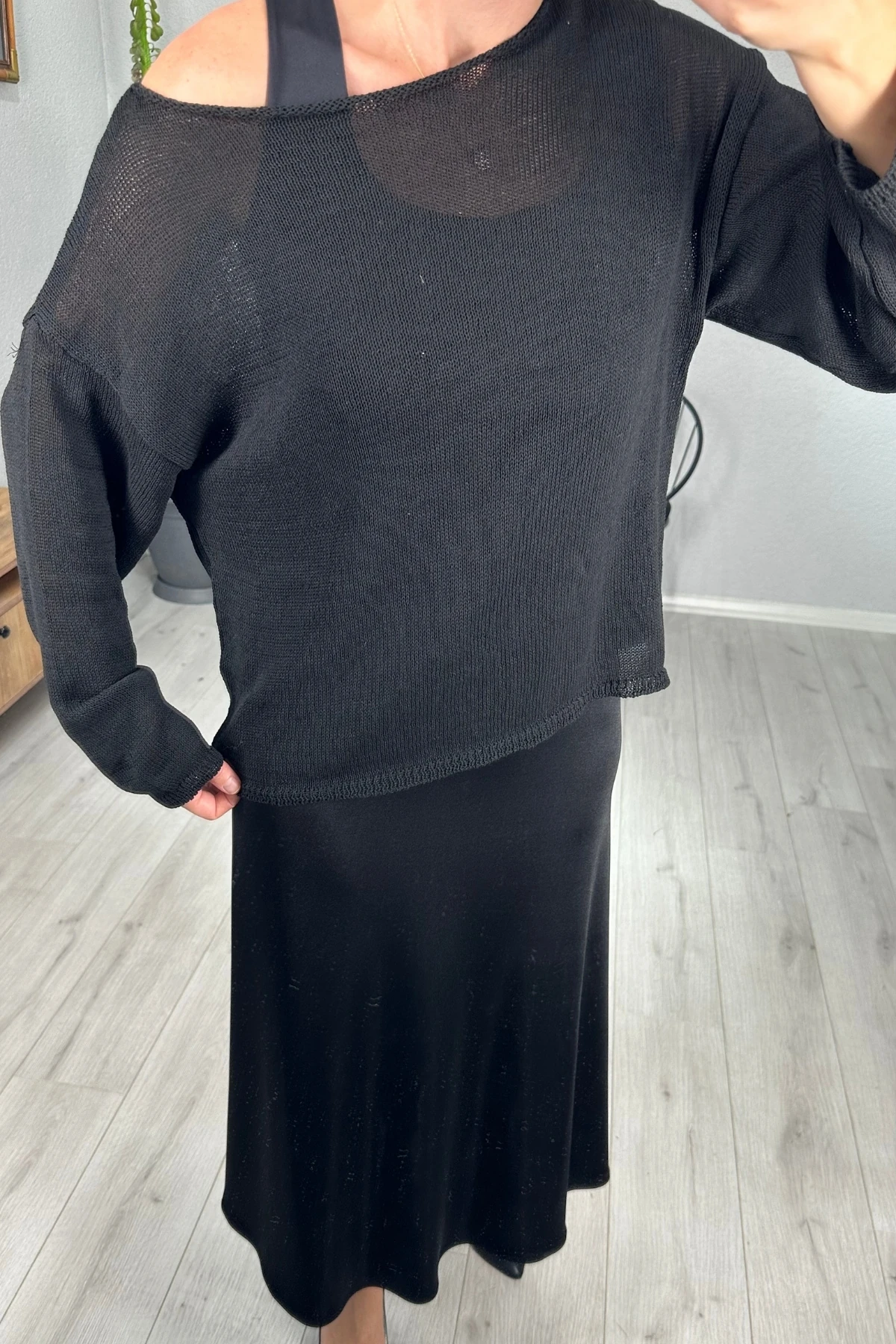 Kayık Yaka Triko Kazak 