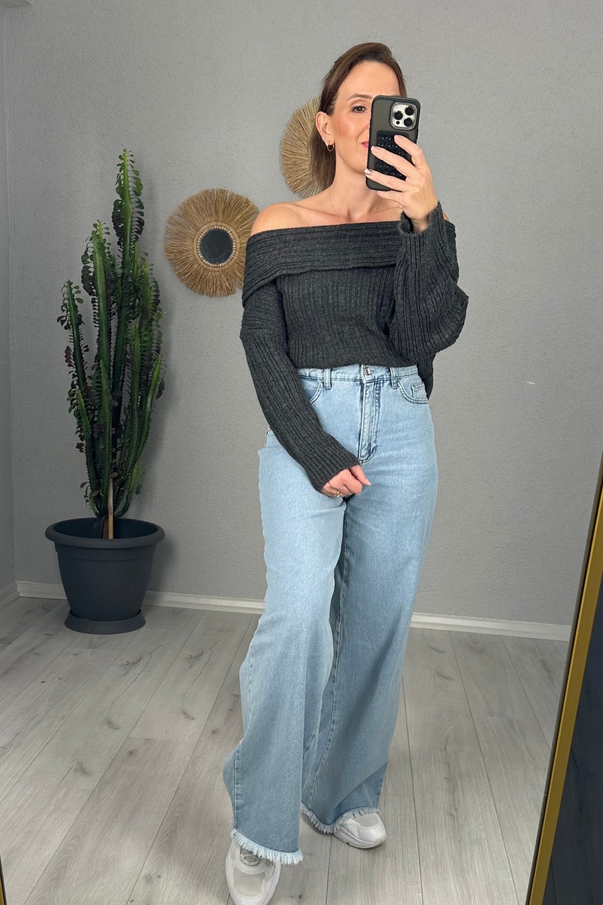 Baggy Bol Kesim Paçası Püsküllü Denim Jeans 