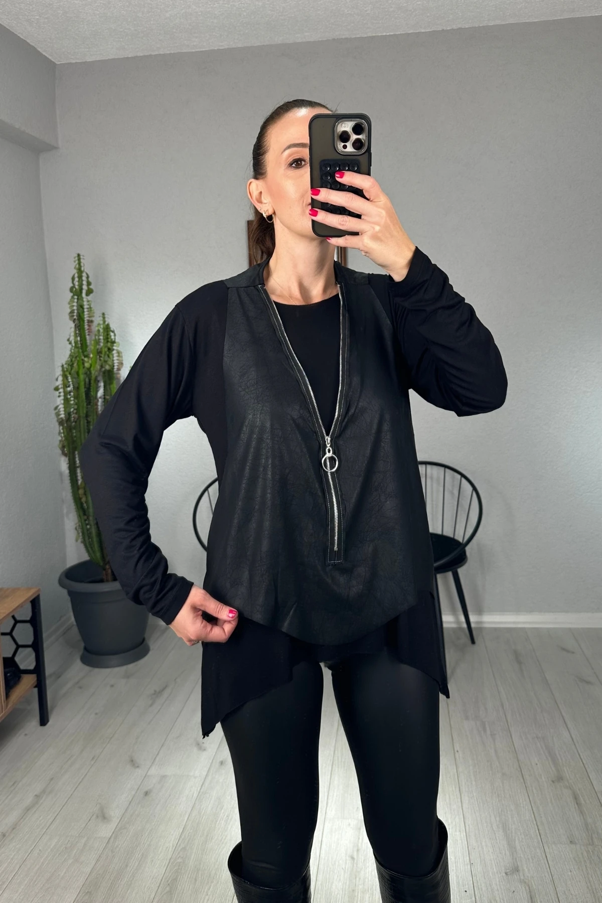 Fermuar Detaylı Yelekli Bluz 