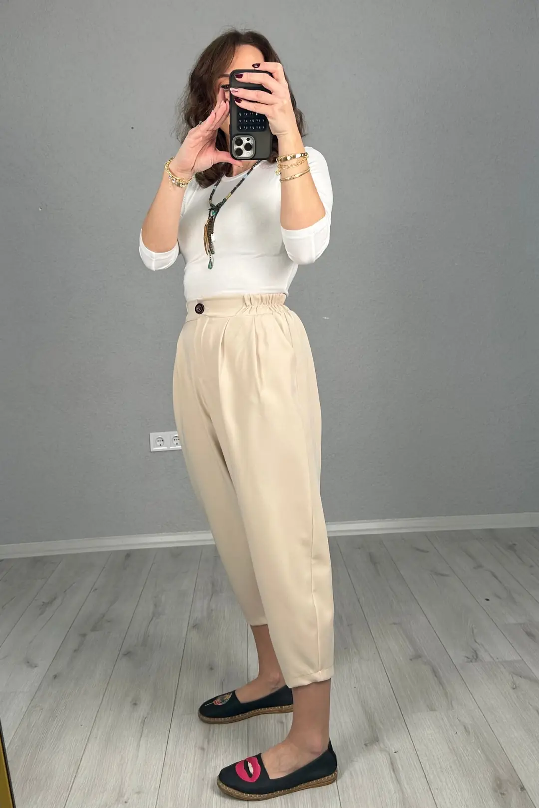 Arkası Lastikli Şalvar Pantolon · 4