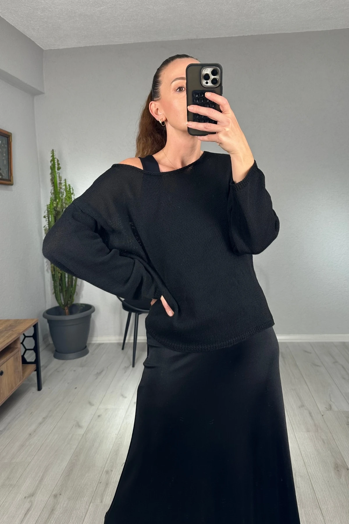 Kayık Yaka Triko Kazak 