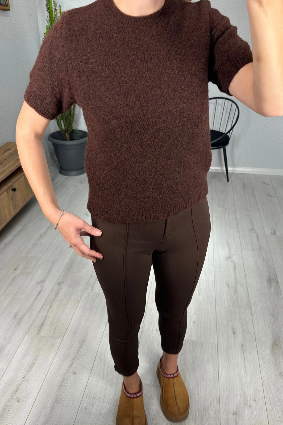 Massi Kısa Kol Crop Kazak 