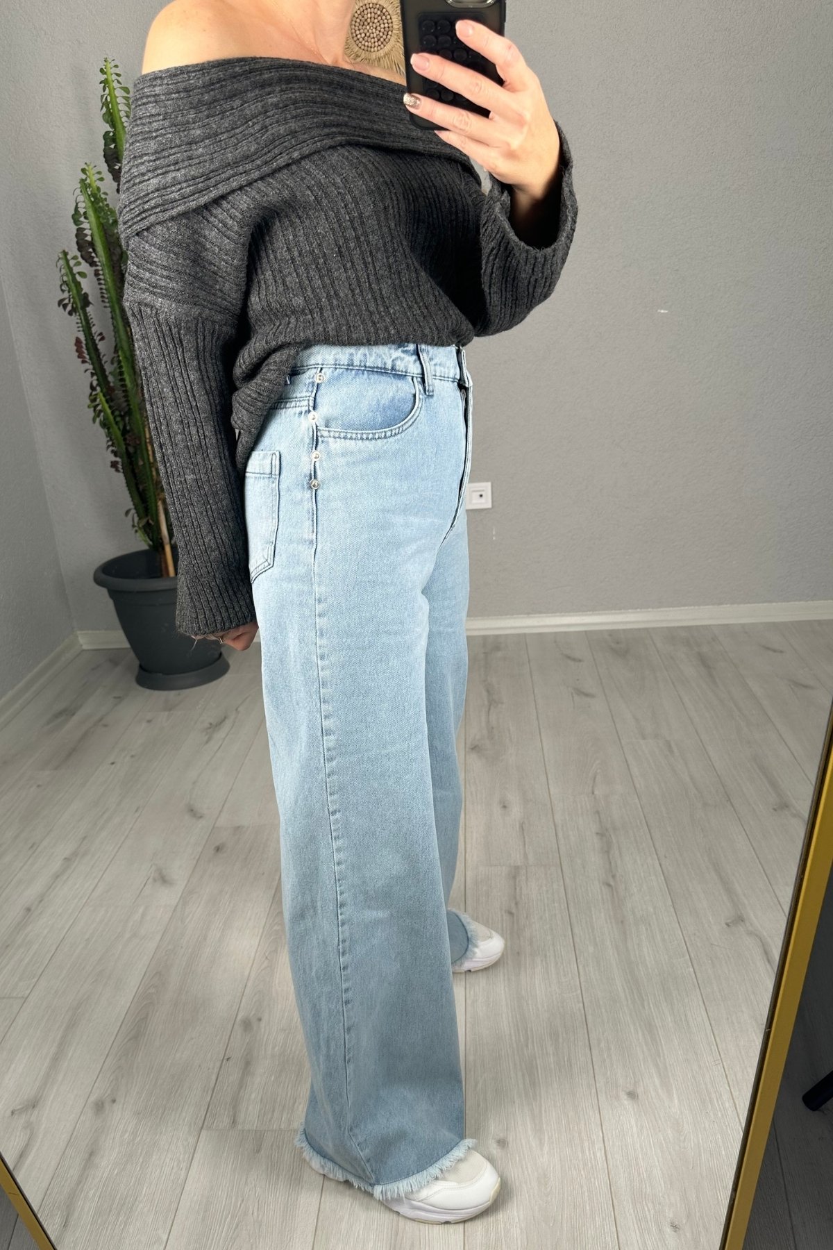 Baggy Bol Kesim Paçası Püsküllü Denim Jeans 