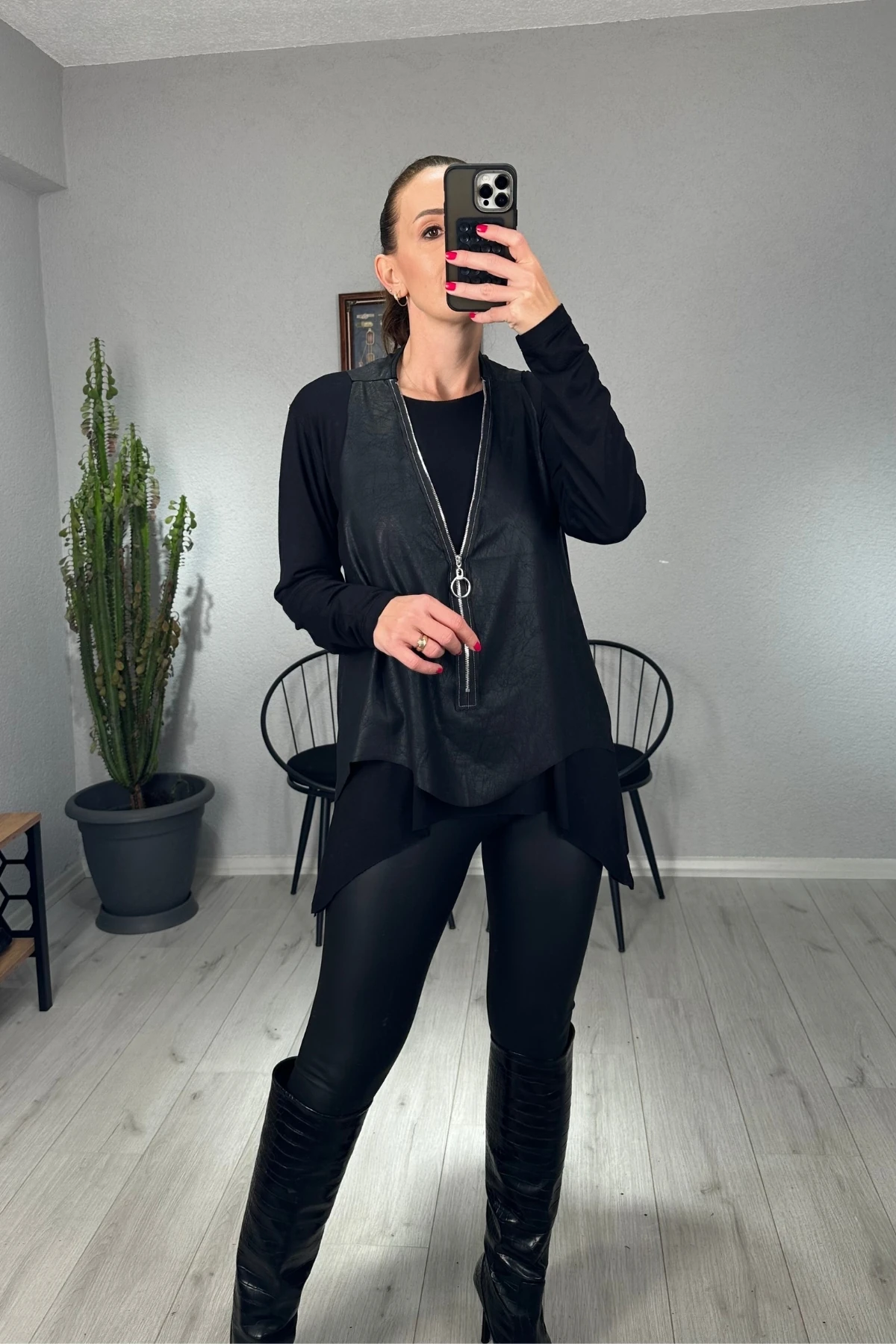 Fermuar Detaylı Yelekli Bluz 