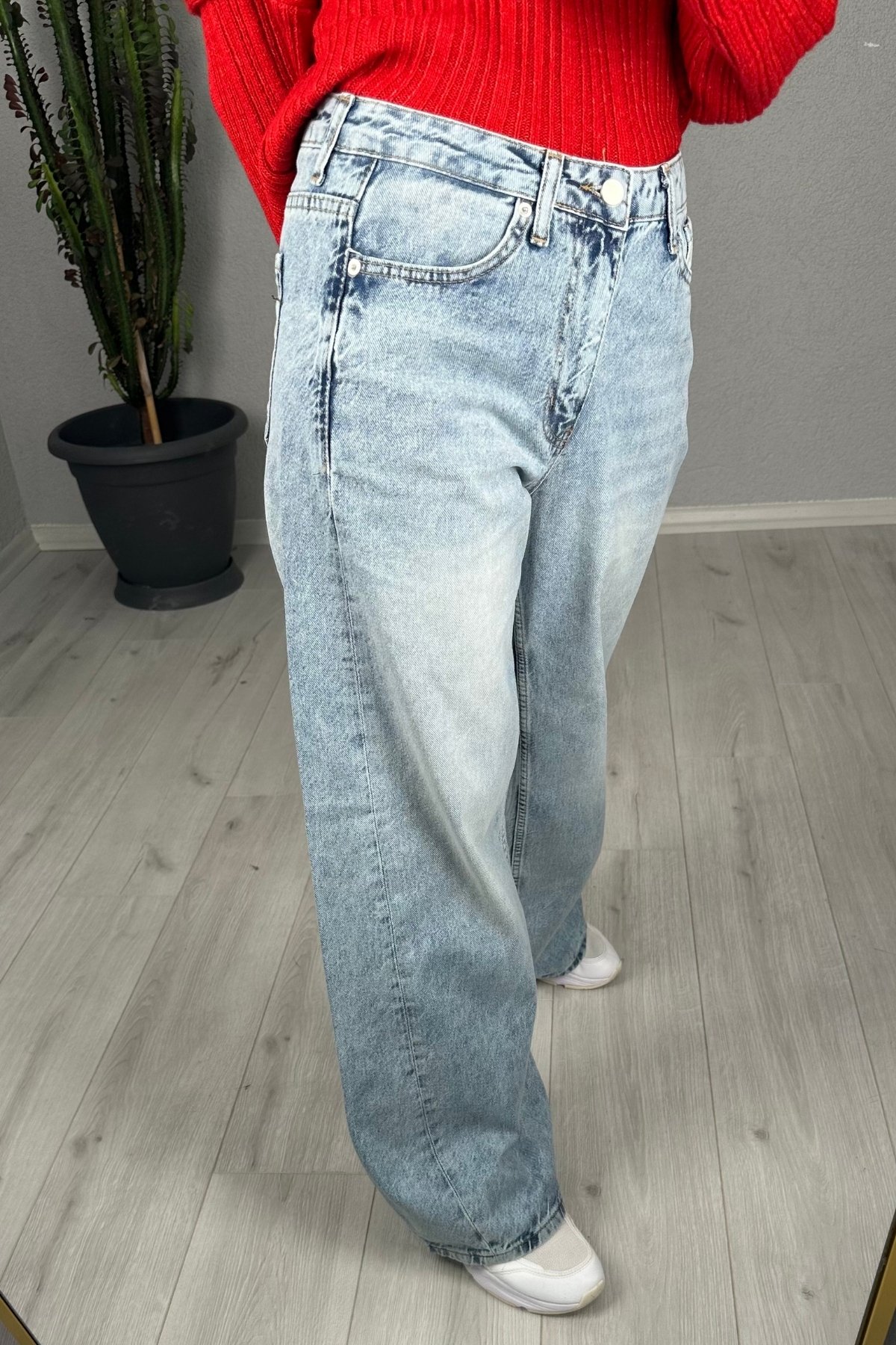 Baggy Bol Kesim Dikiş Detaylı Denim Jeans