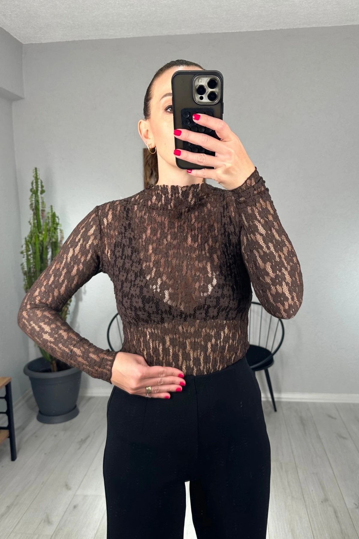 Transparan Uzun Kollu Tül Bluz