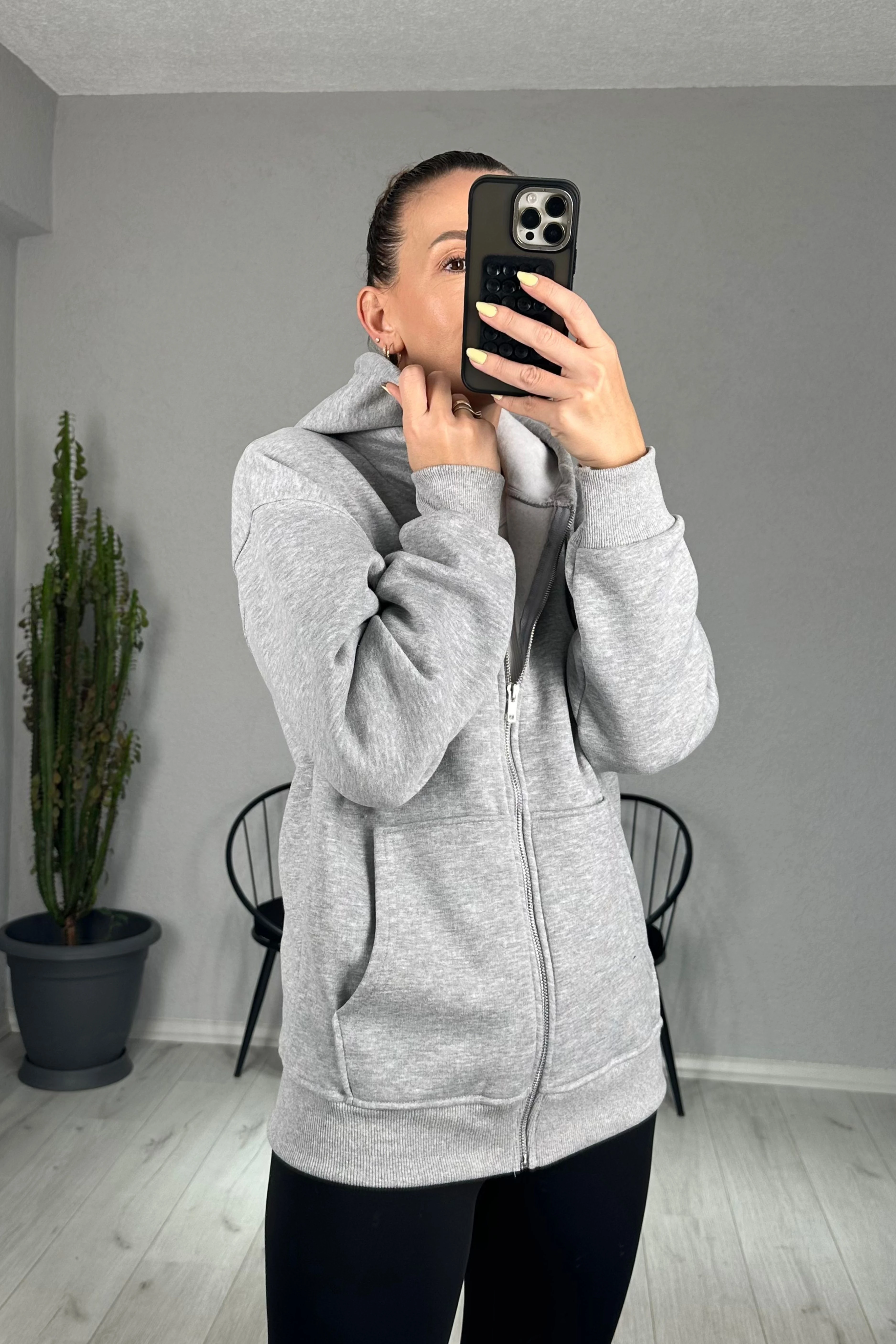 Oversize Şardonlu Kapşonlu ve Önden Fermuarlı Sweatshirt