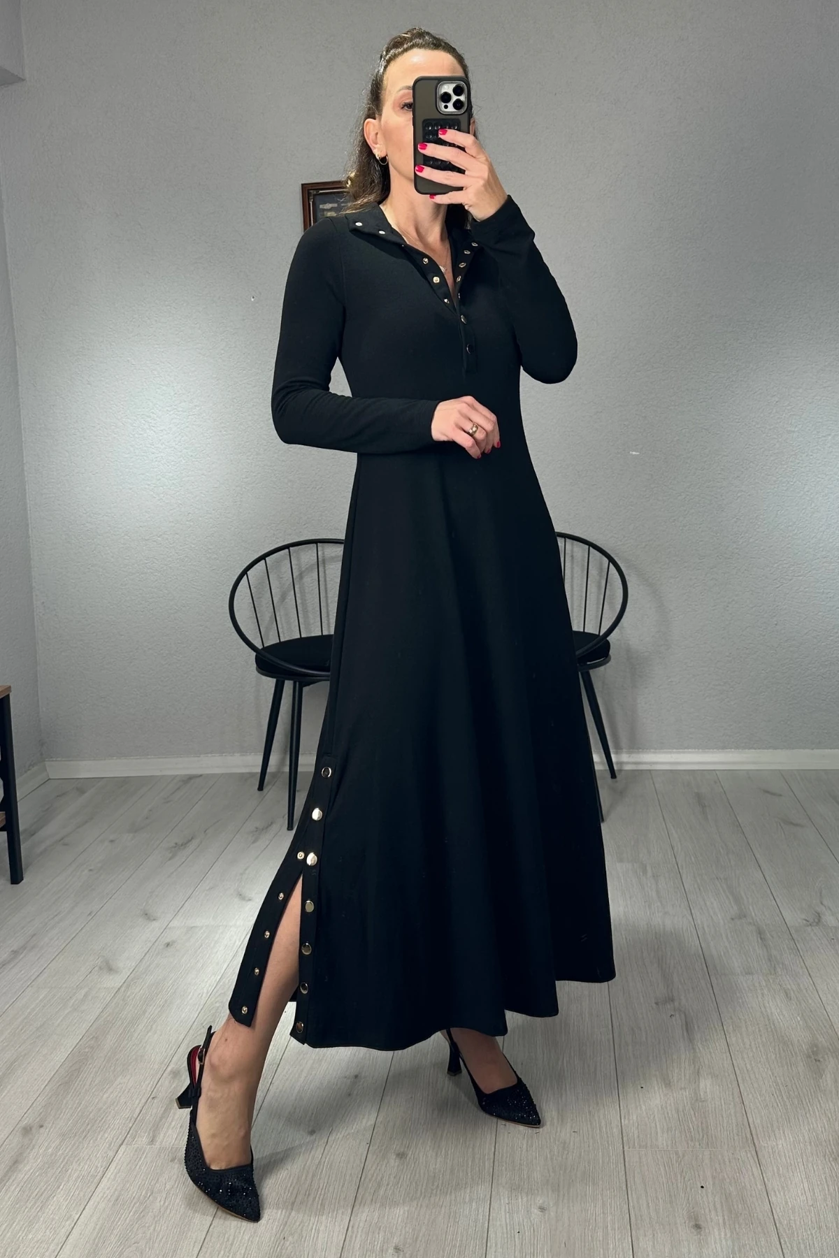 Çıtçıt Detaylı Triko Elbise - Siyah