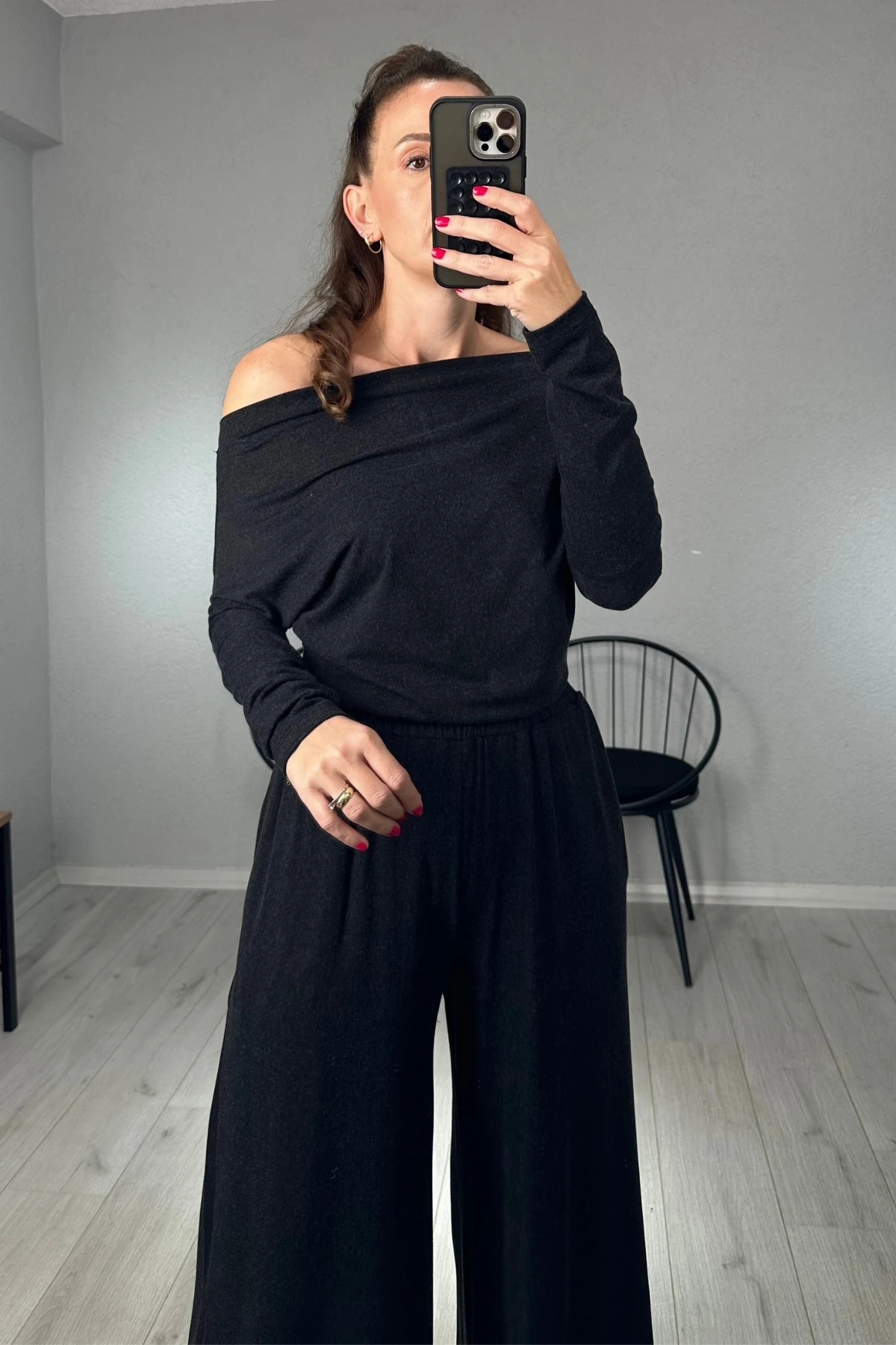 Kayık Yaka Bluz Pantolon Takım