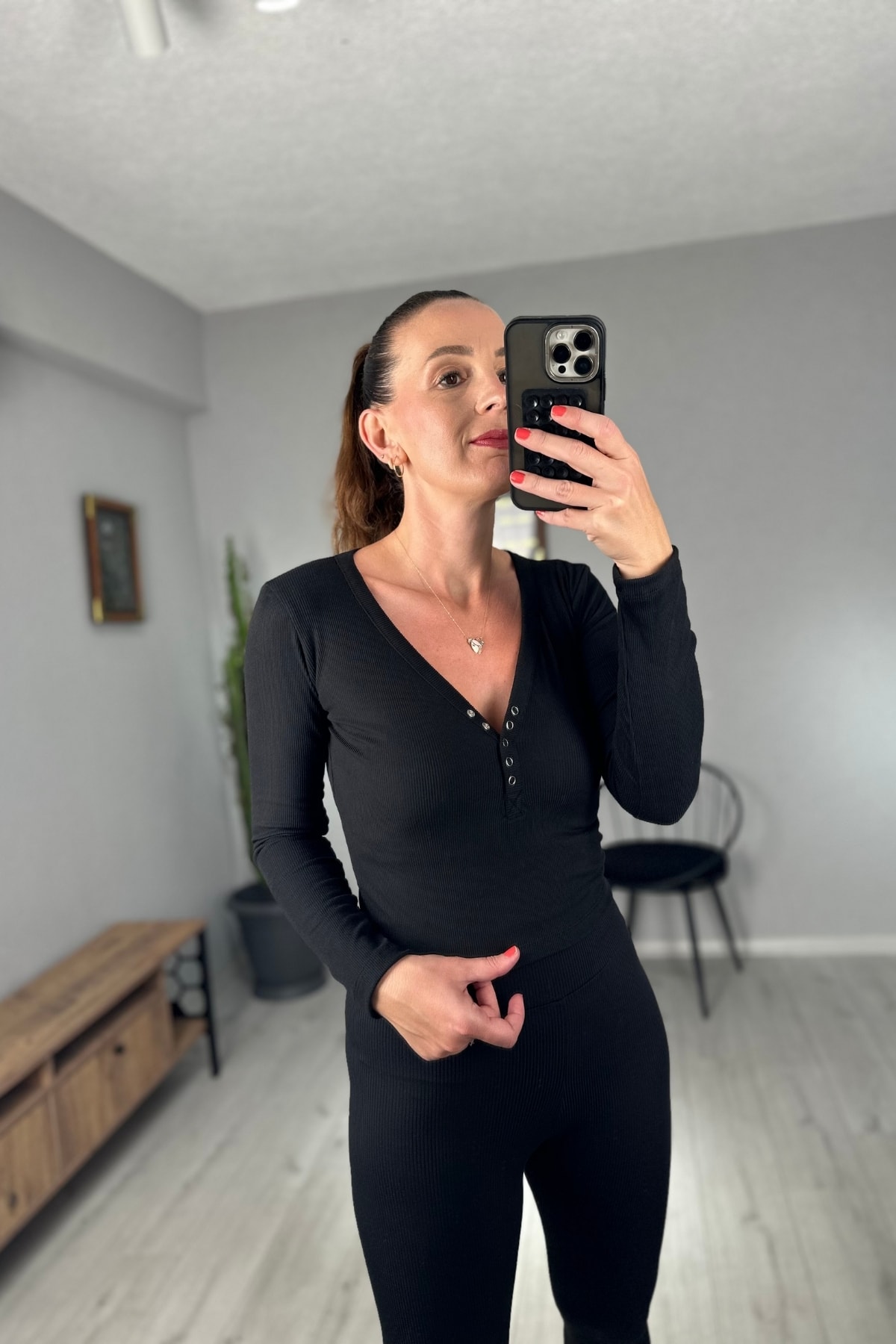 Önü Çıtçıtlı Uzun Kollu Kaşkorse Body 