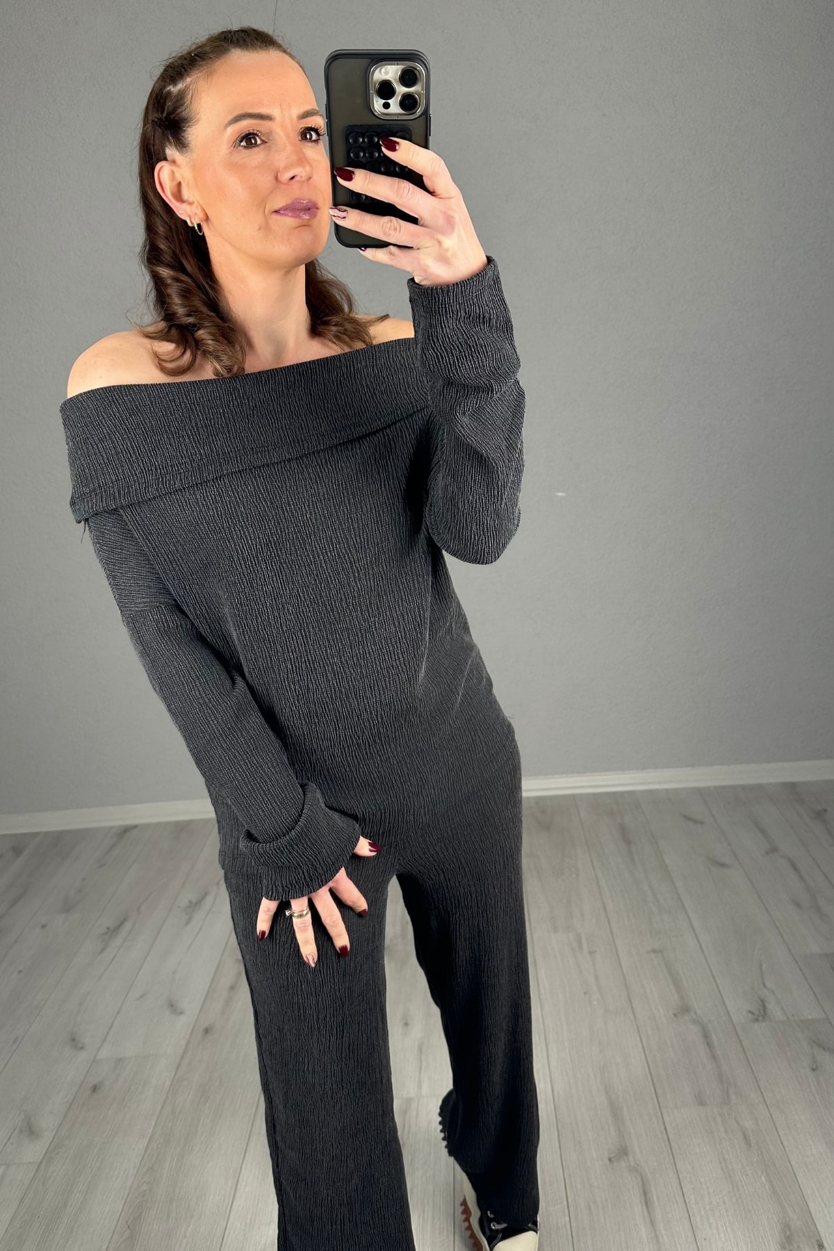 Krinkıl Kumaş Madonna Yaka Likralı Takım