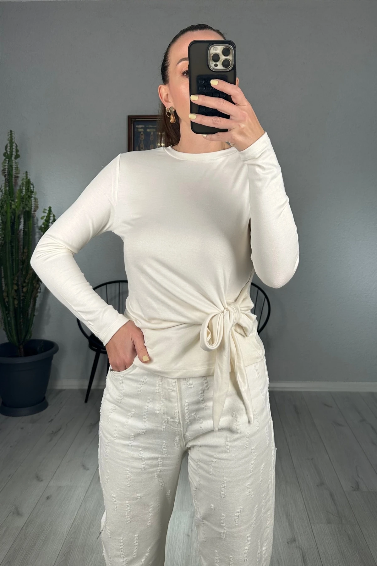 Bisiklet Yaka Belden Bağlamalı Bluz - Beyaz