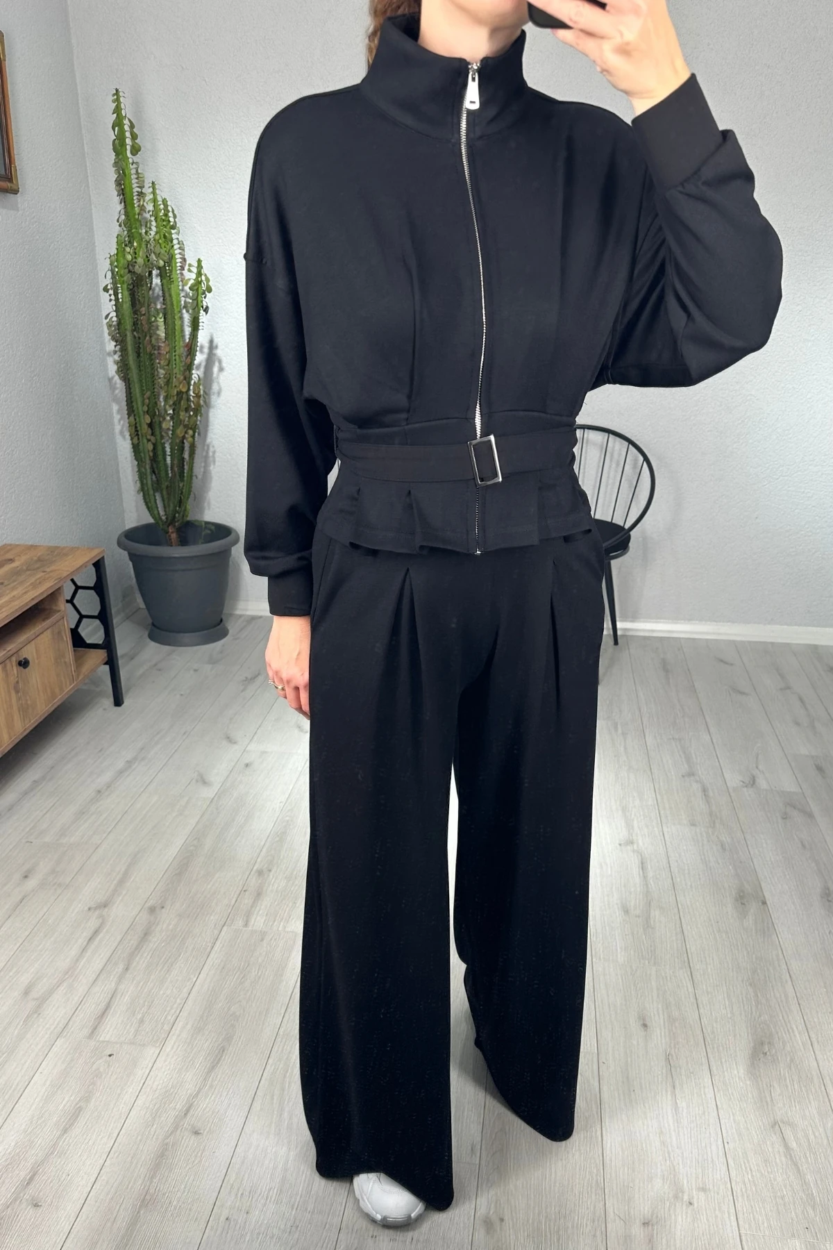 Modal Kemerli Ceketli Pantolon Takım 