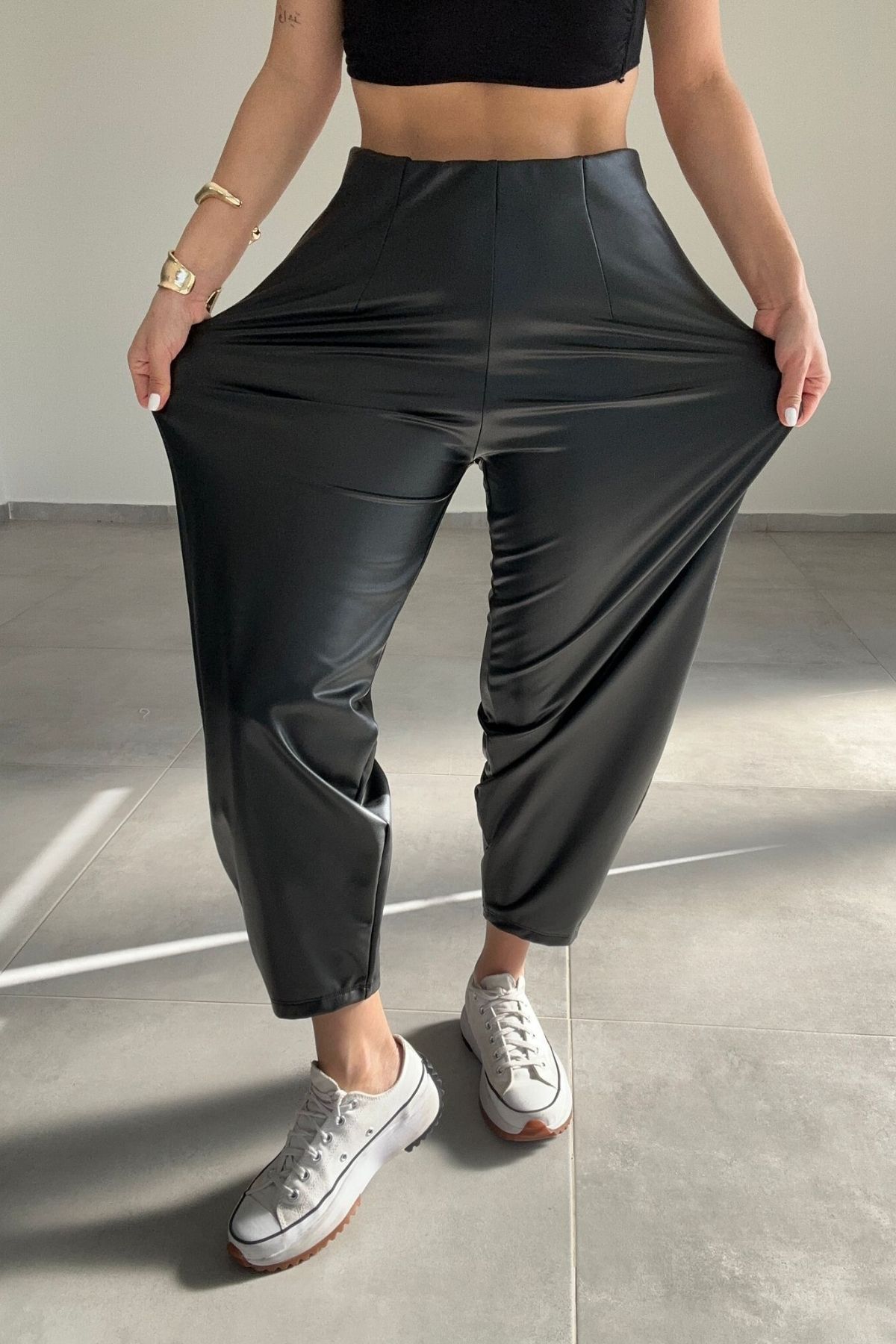 Kadın Beli Lastikli Deri Balon Pantolon