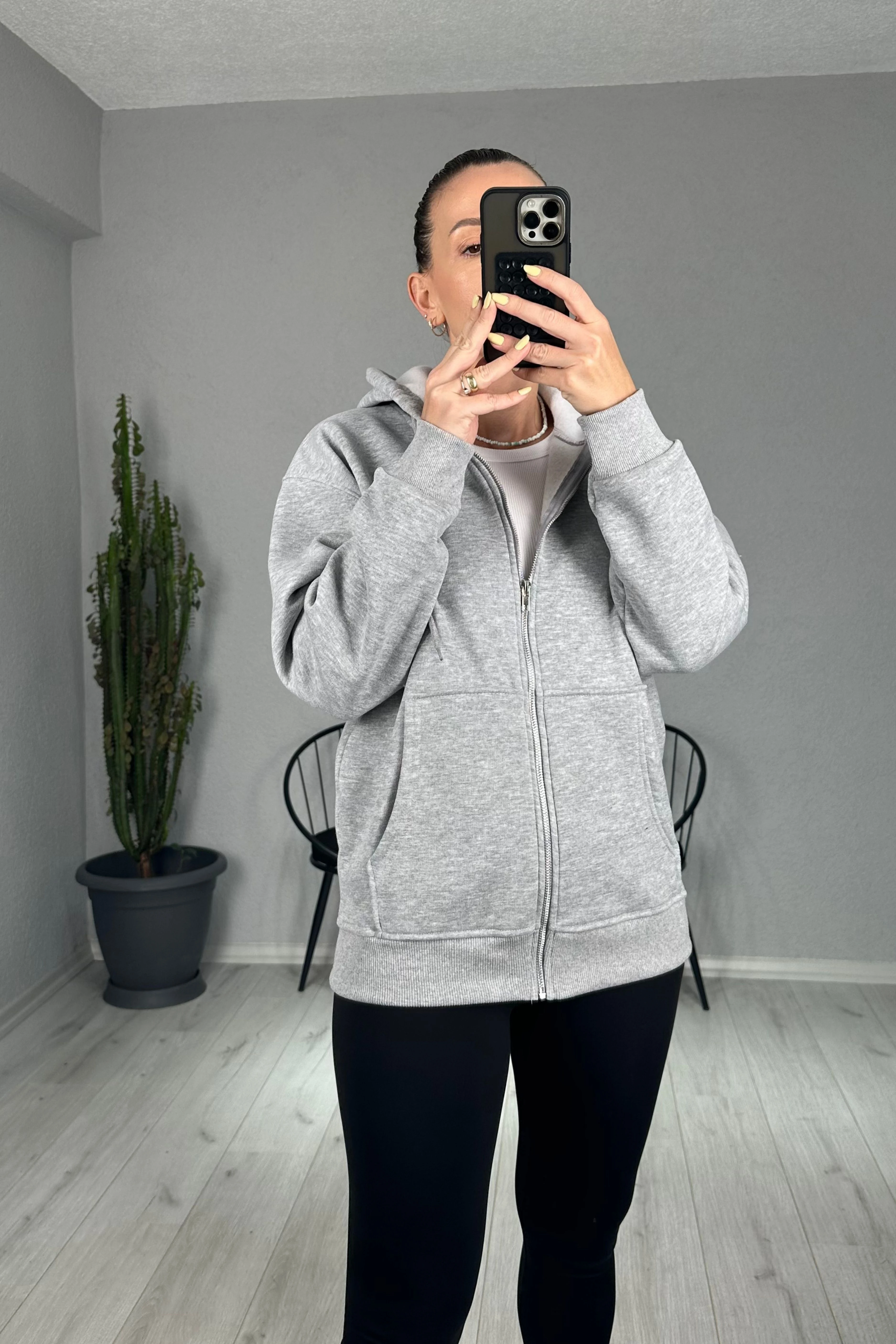 Oversize Şardonlu Kapşonlu ve Önden Fermuarlı Sweatshirt