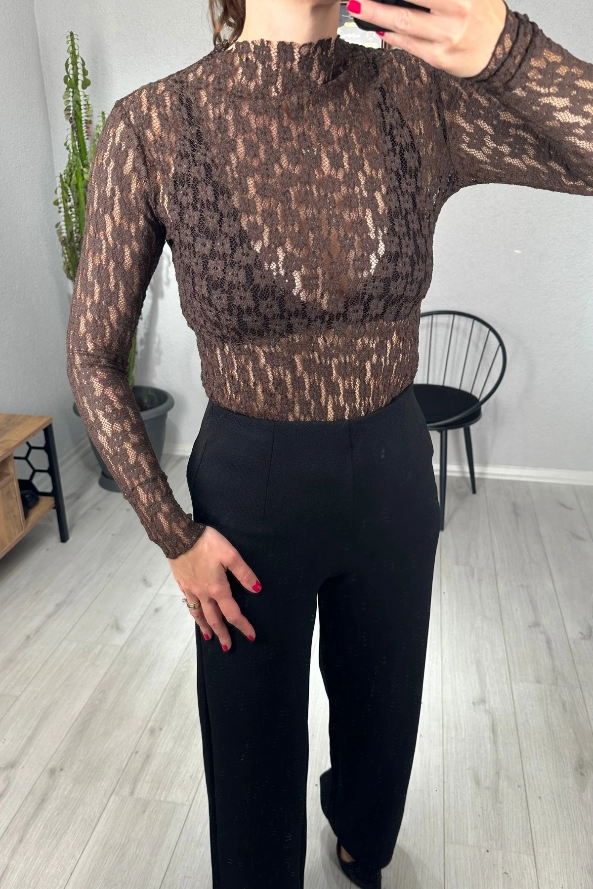 Transparan Uzun Kollu Tül Bluz