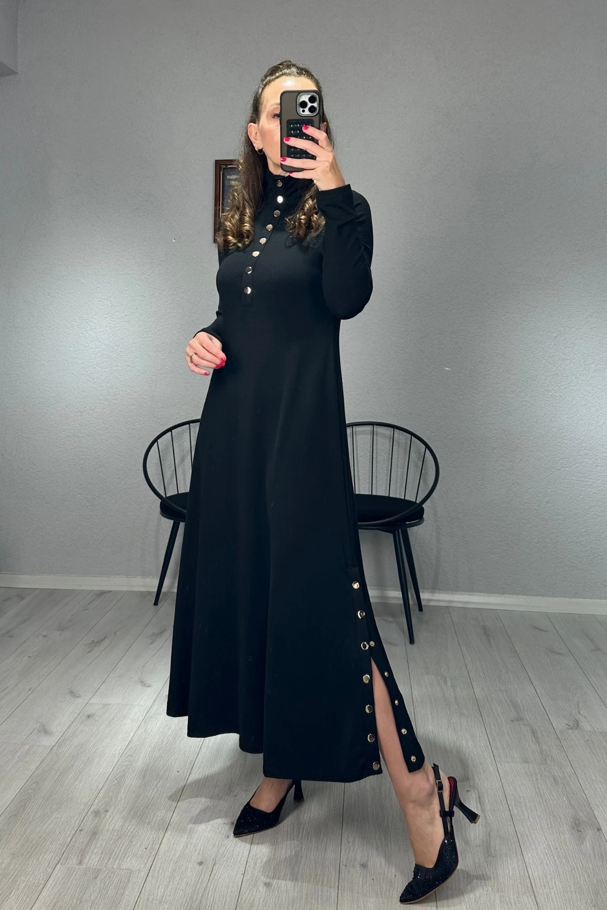 Çıtçıt Detaylı Triko Elbise