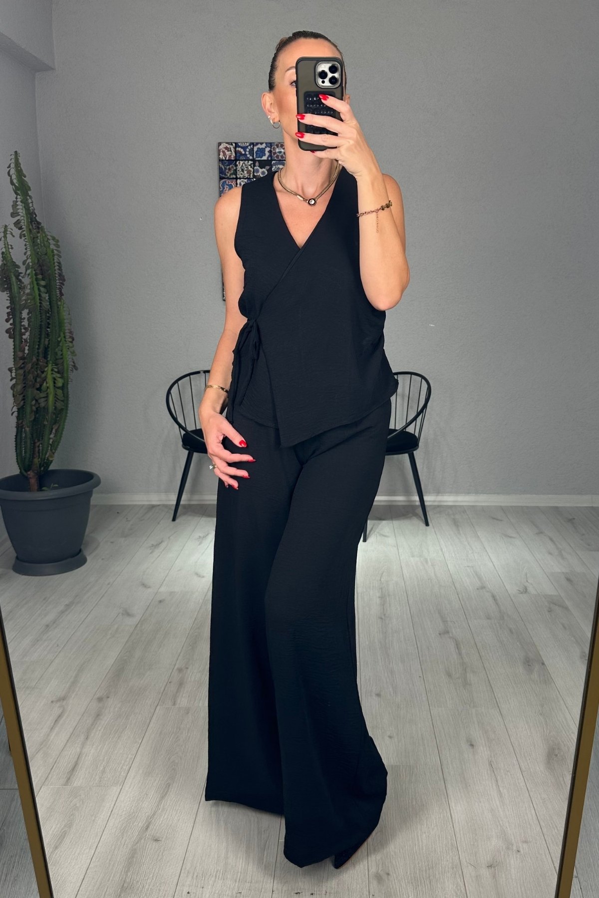 Ayrobin Kruvaze Bağlamalı Bluz Pantolon Takım 