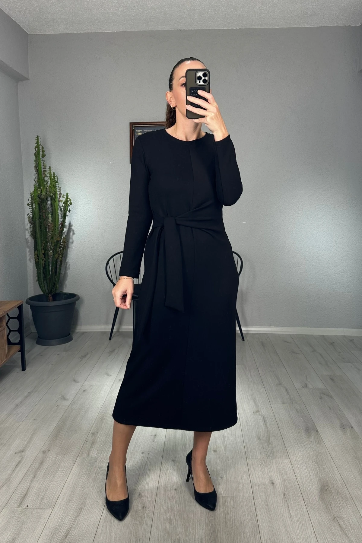 Modal Yandan Bağlamalı Uzun Elbise - Siyah