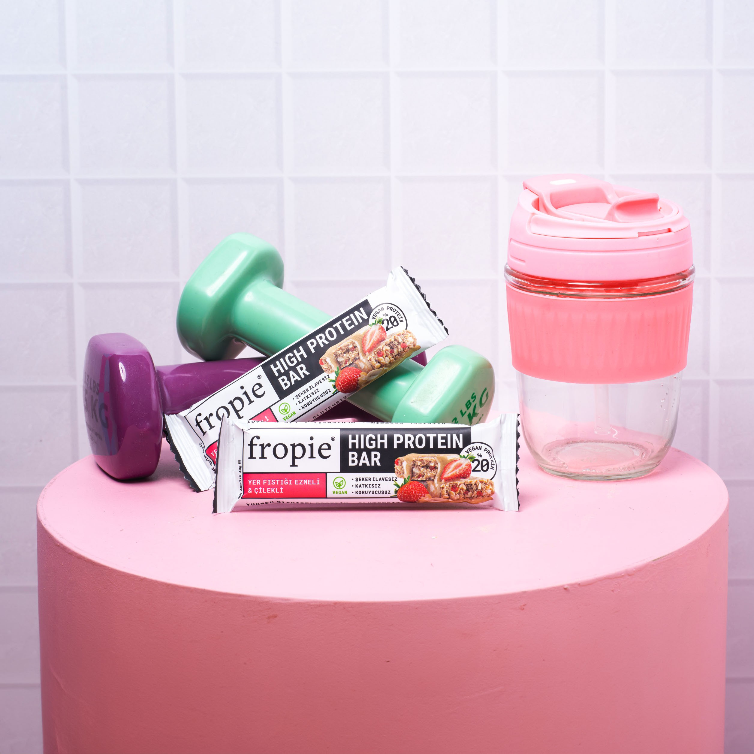 Toptan - Vegan High Protein Bar - Yer Fıstığı Ezmeli & Çilekli 40gr 12 Adet