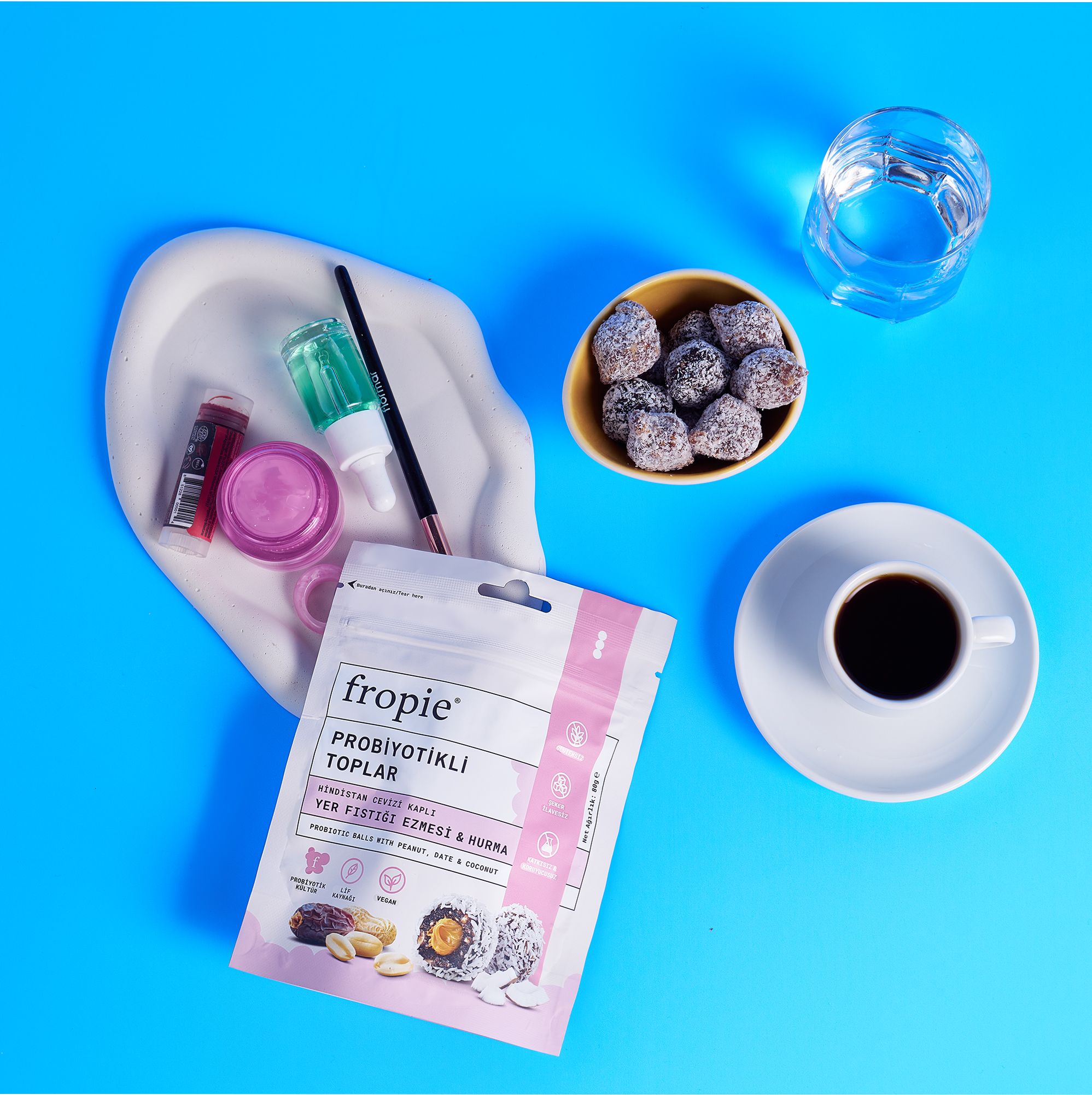 Toptan - Probiyotikli Meyve Topları - Hindistan Cevizi Kaplı & Yer Fıstığı Ezmeli 80 gr 12 Adet