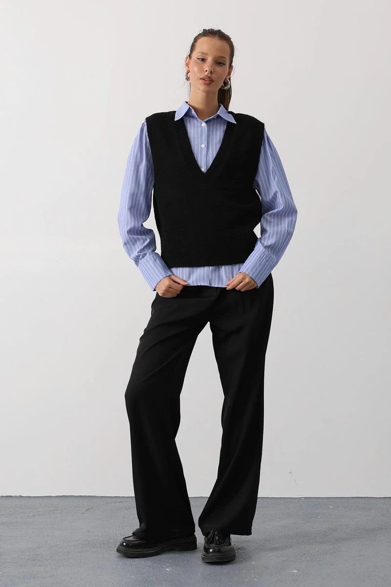 Süveter Detaylı Gömlek