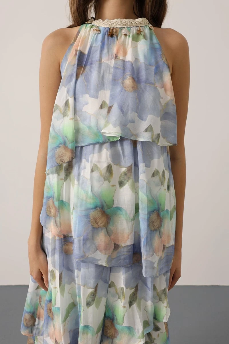 Çiçek Desenli Yaka Detaylı Kat Kat Elbise