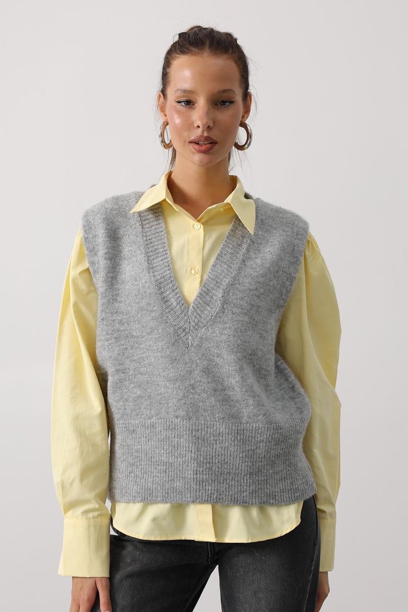 Süveter Detaylı Gömlek - Gri