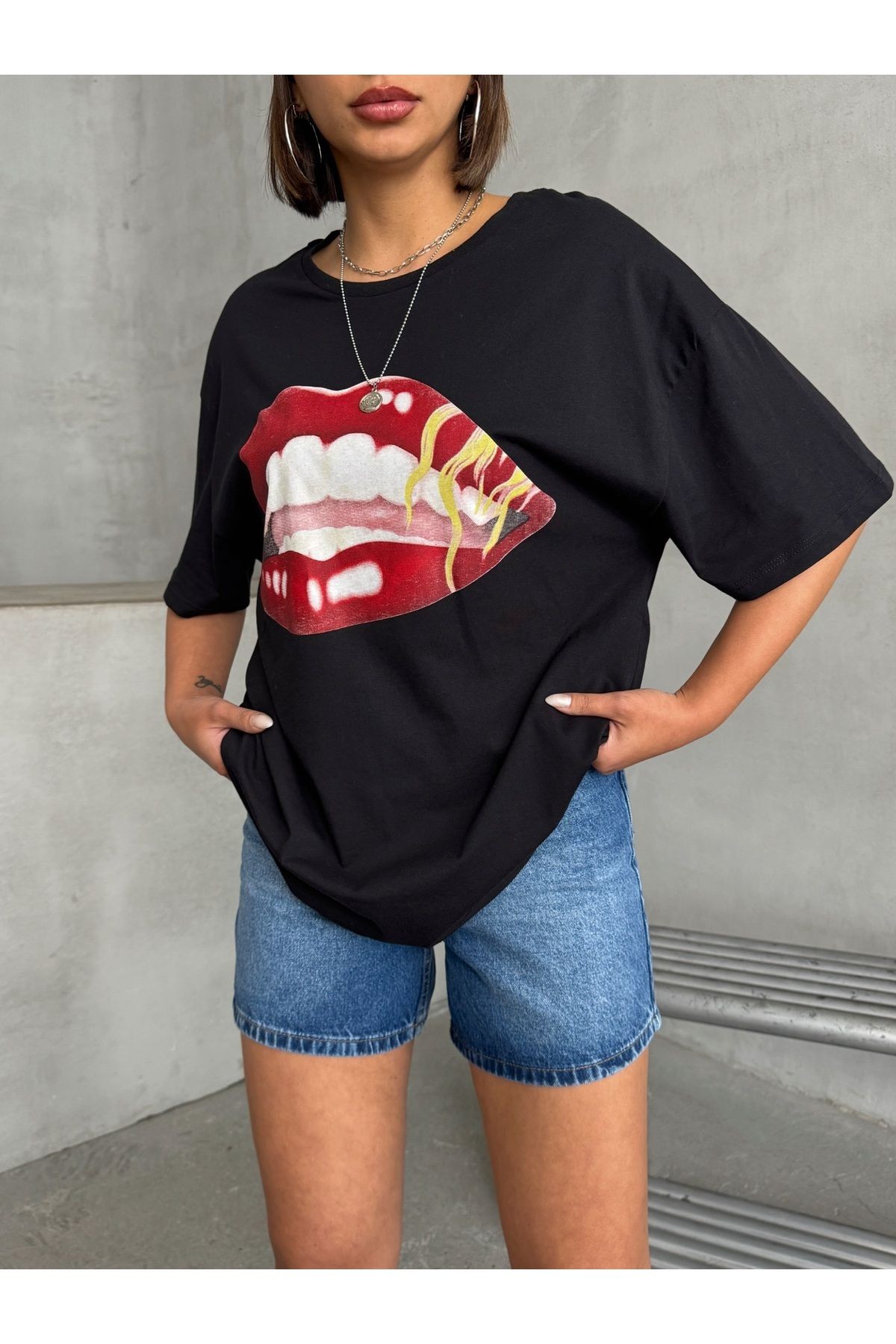 Baskı Detaylı Salaş Basic T-Shirt MISSTS3619