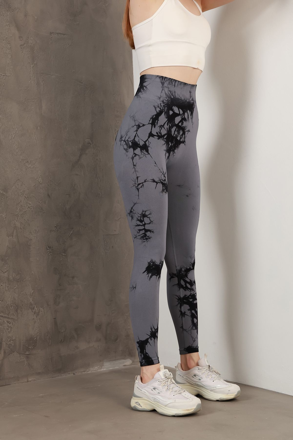 Dikişsiz Push-up Toparlayıcı Batik Desen Spor Tayt MISSTA1816