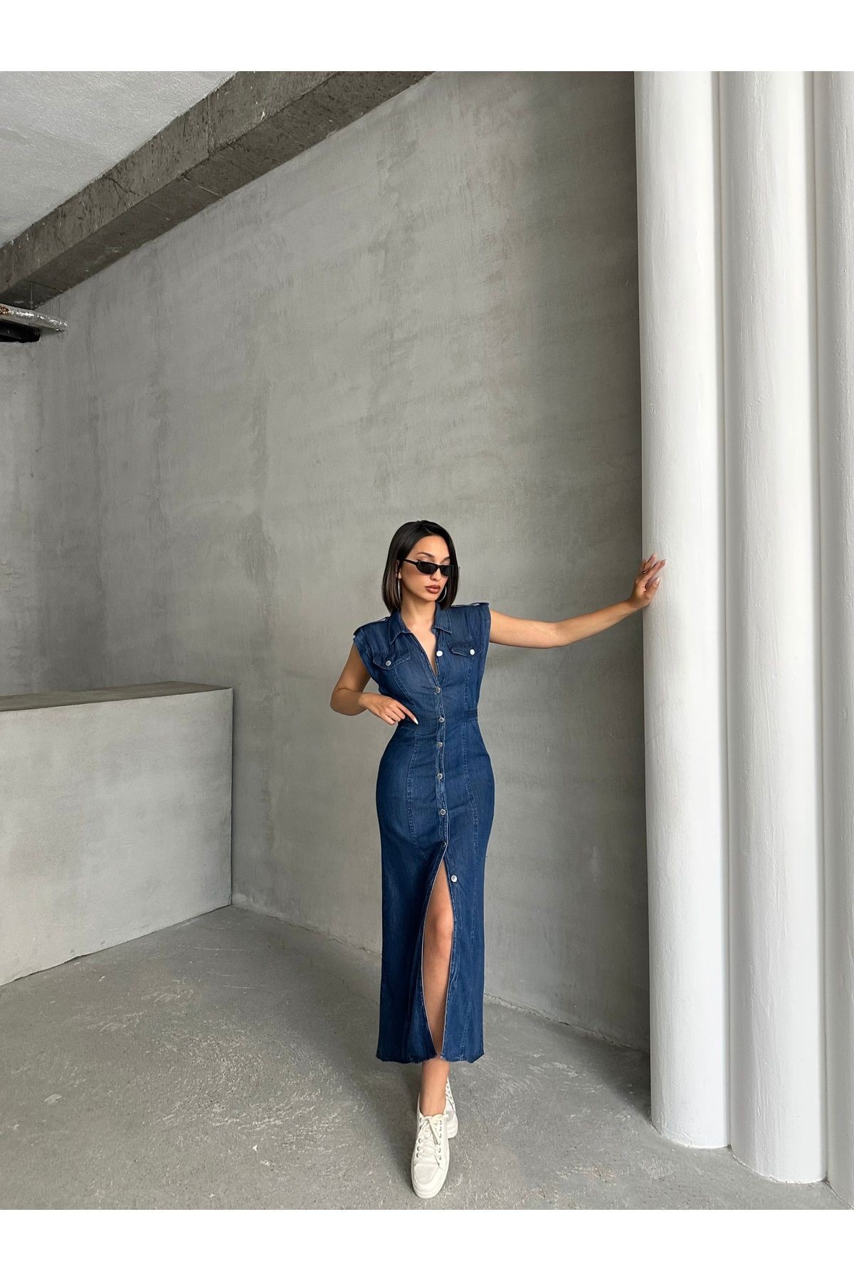 Bel Oturtma Kemer Geçiş Detaylı Düğmeli Yazlık Lacivert Denim Elbise MISSELB950