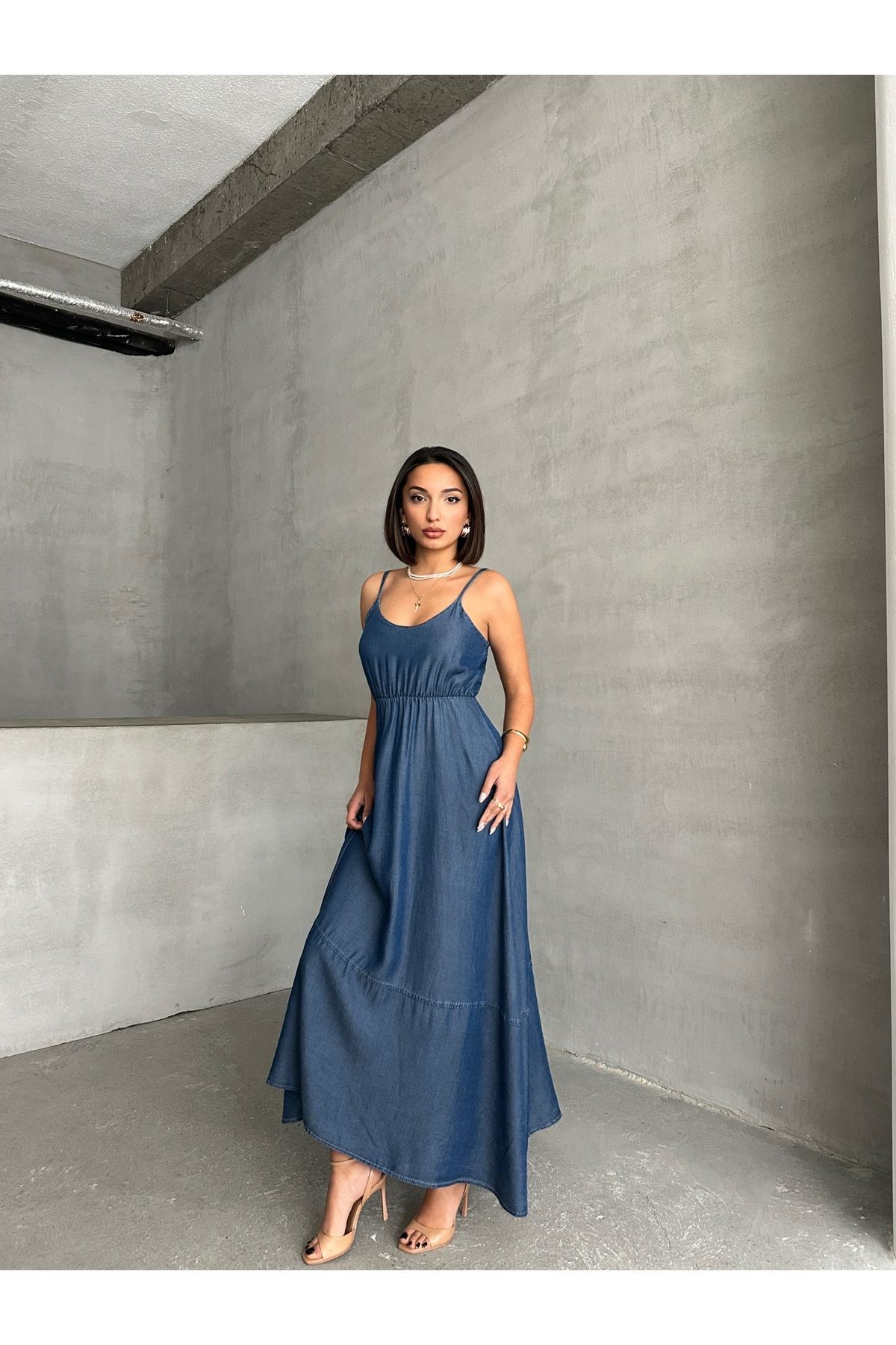 İnce Askı Detaylı Lastik Bel Uzun Yazlık Denim Elbise MİSS929