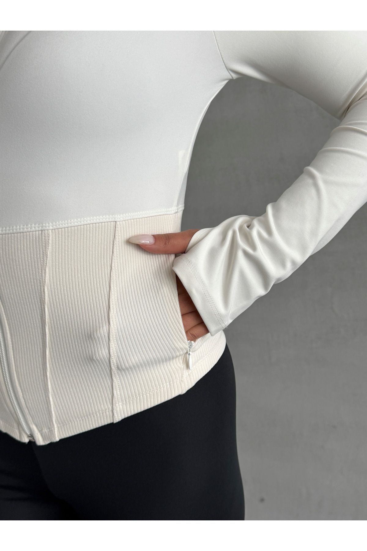 Fırçalı Soft Kumaş Baş Parmak Delikli Spor Ceket/Sweatshirt MISSCE2621-2