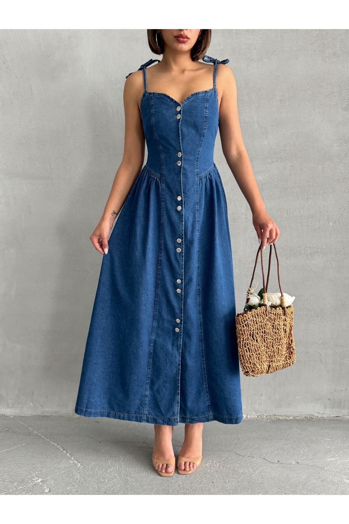 Boydan Çift Düğme Geçişli Bağlama Detay Askılı Lacivert Denim Elbise MISSEL927