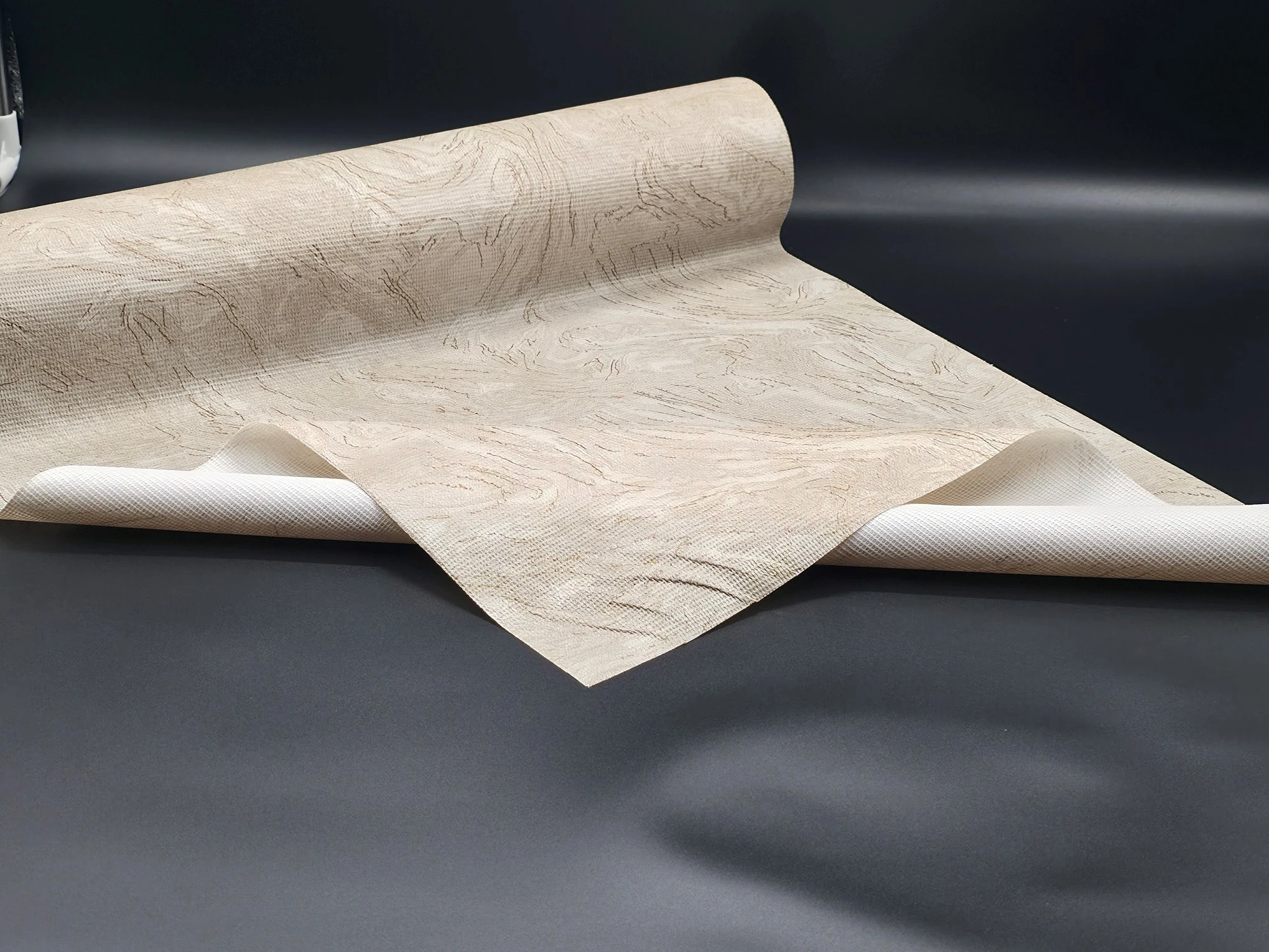  Dolap Ve Çekmece Içi Kaymaz Kaydırmaz Raf Örtüsü 50 cmx15 mt