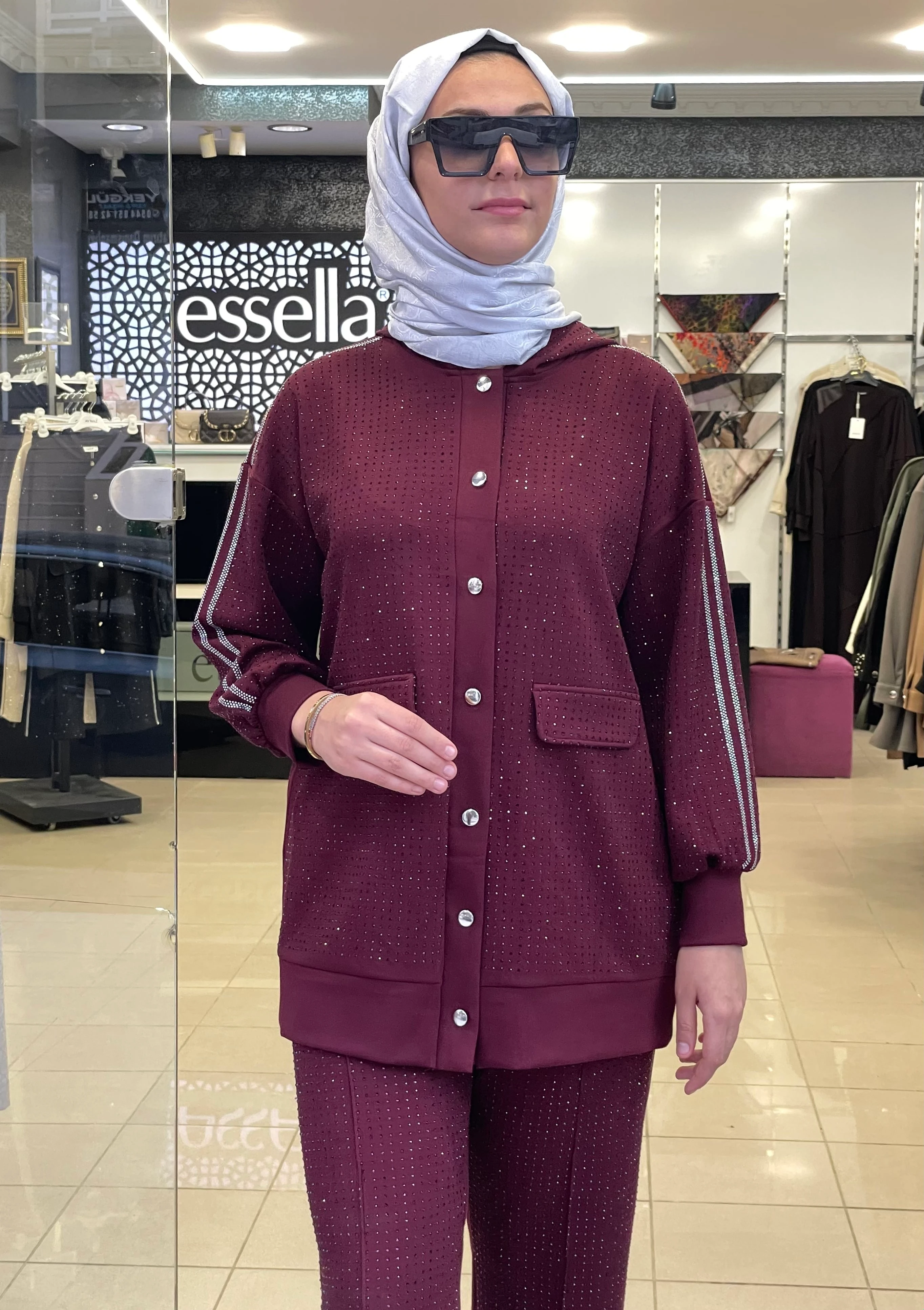 AYNAZ TAŞLI KAPÜŞONLU TAKIM BORDO