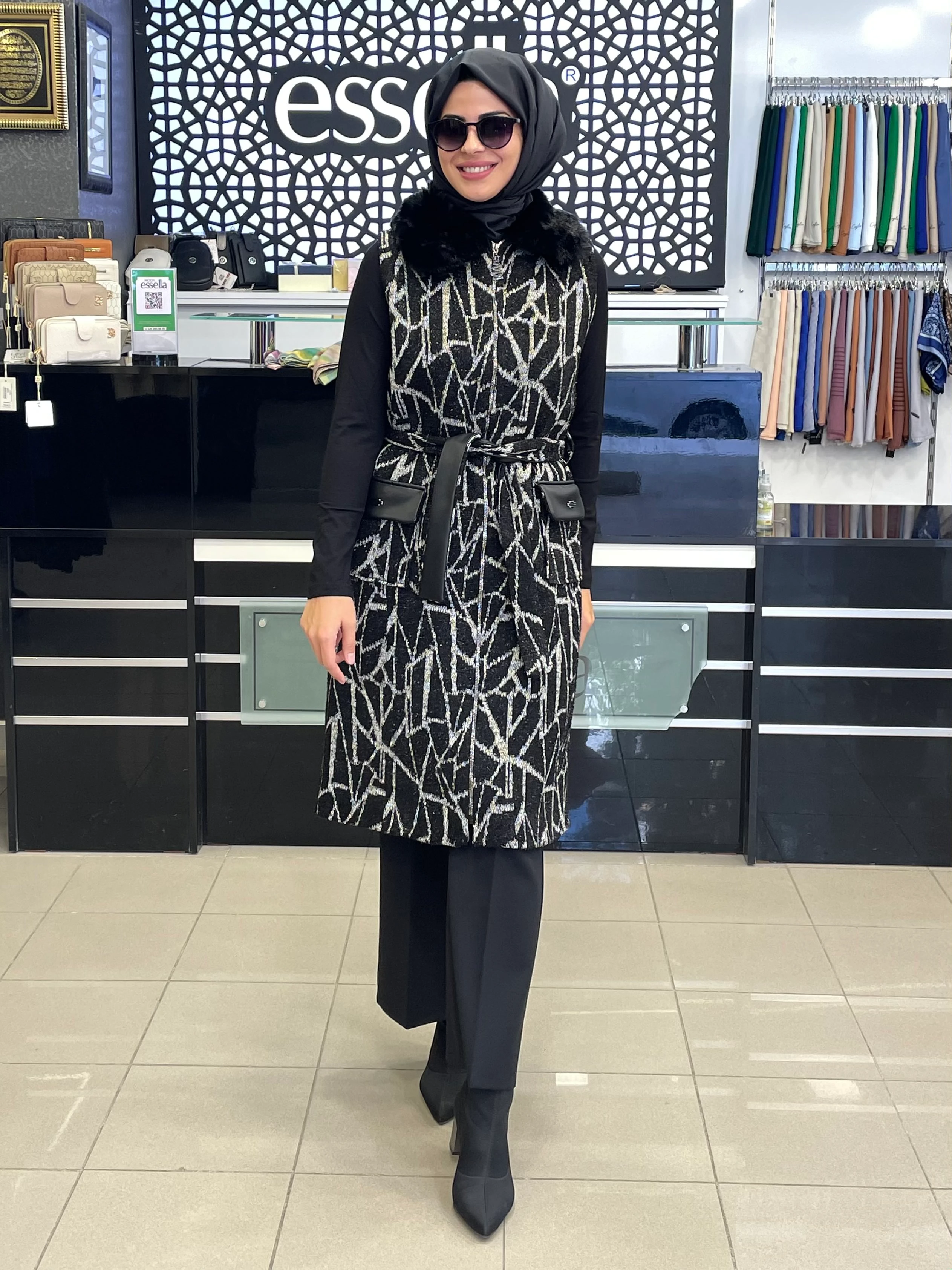 PANOVA SİMLİ KÜRKLÜ YELEK  SİYAH/BEJ