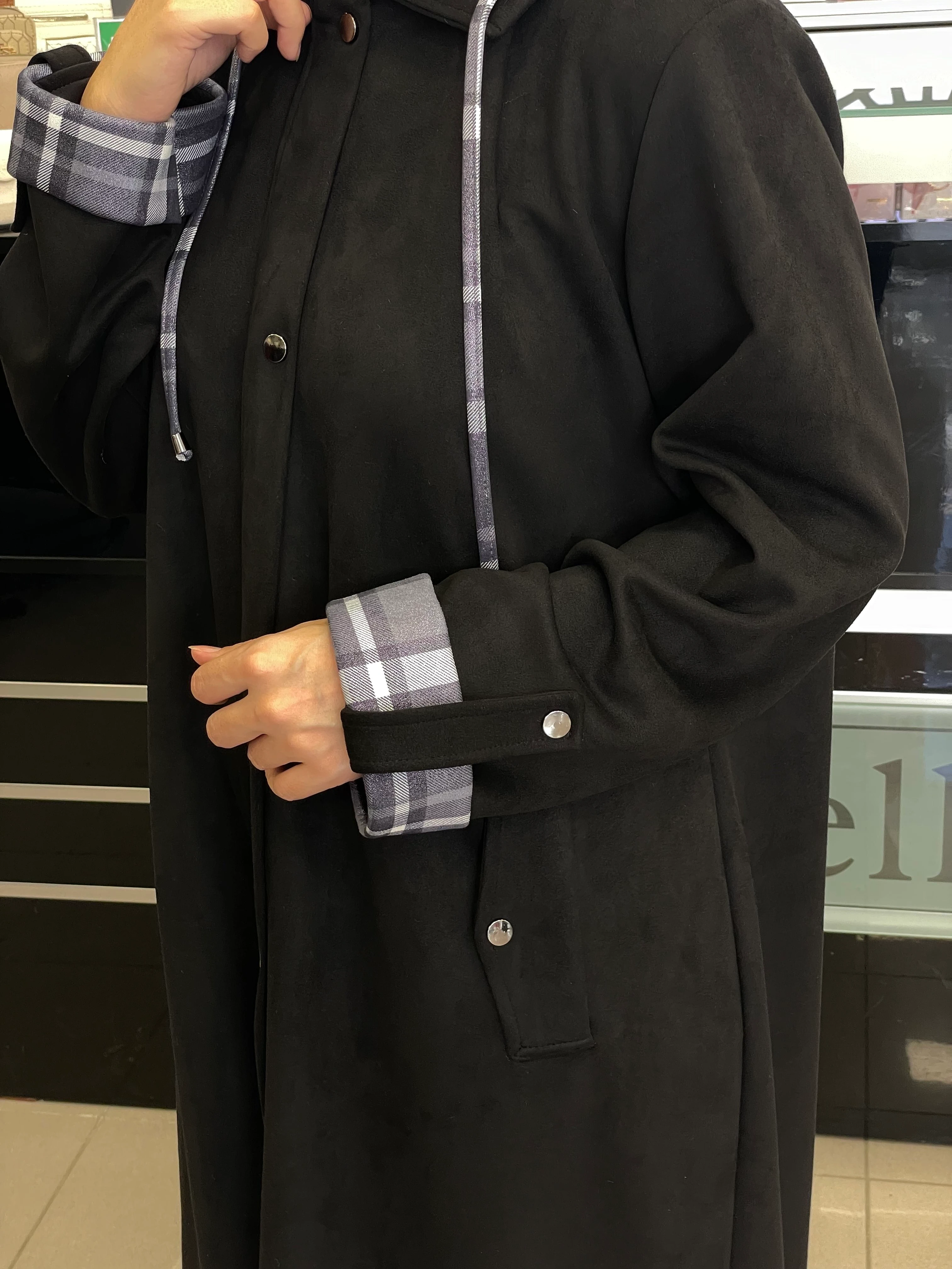 BERELANCE  KAPÜŞONLU UZUN KAP SİYAH 