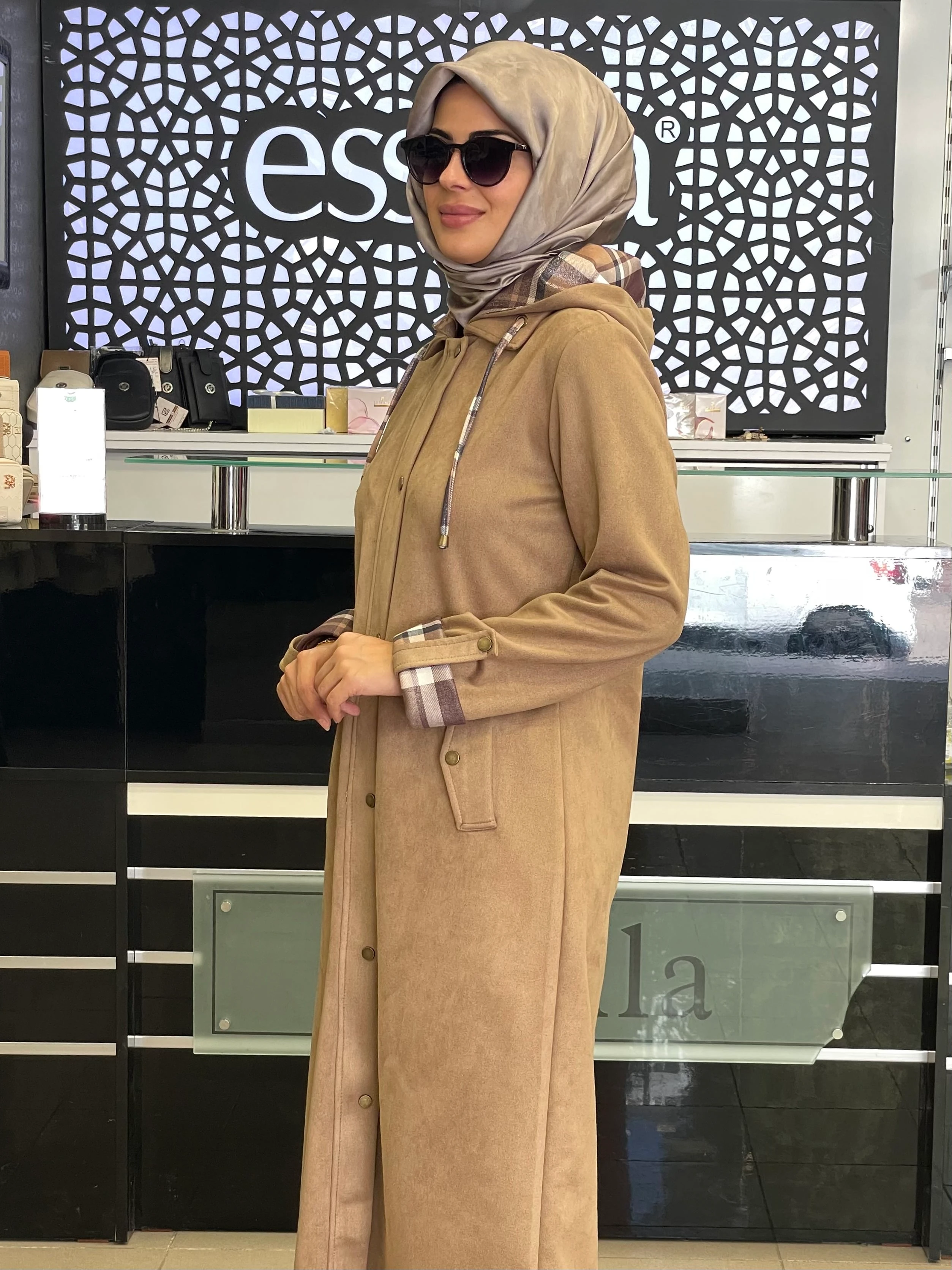 BERELANCE KAPÜŞONLU UZUN KAP