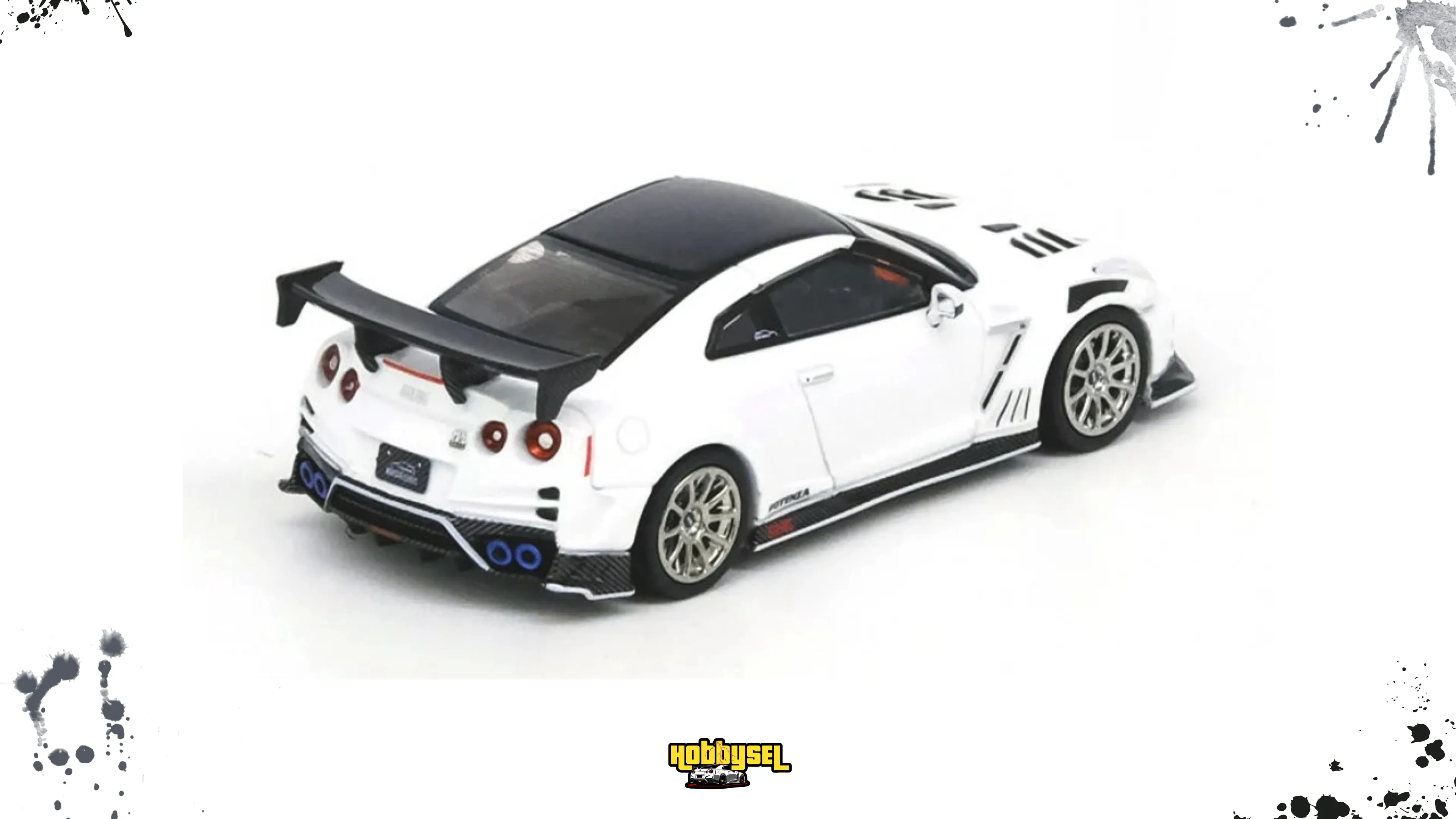 Inno 1/64 Nissan GT-R (R35) 