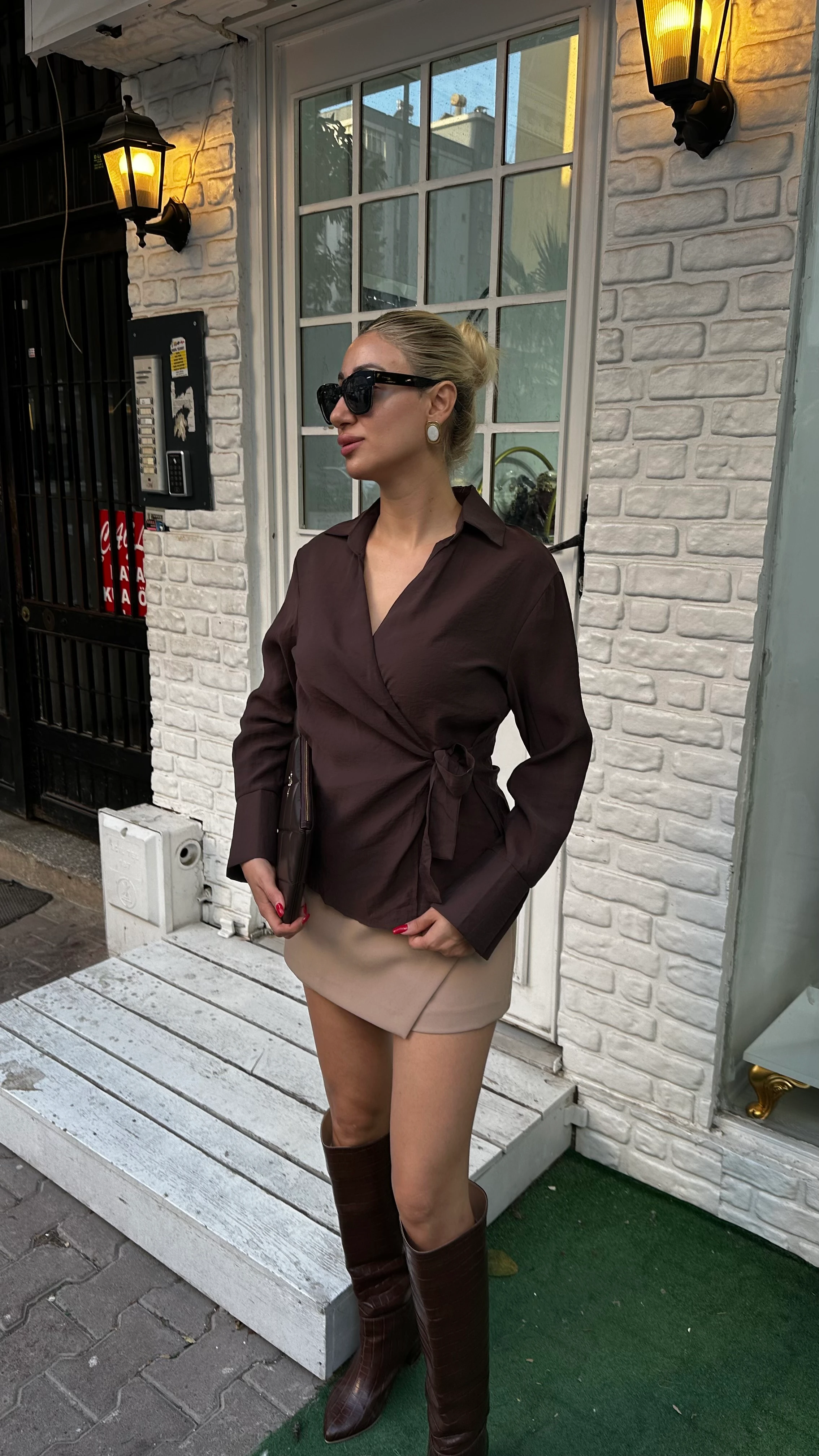 Acı Kahve Kruvaze Bağlamalı Gömlek 